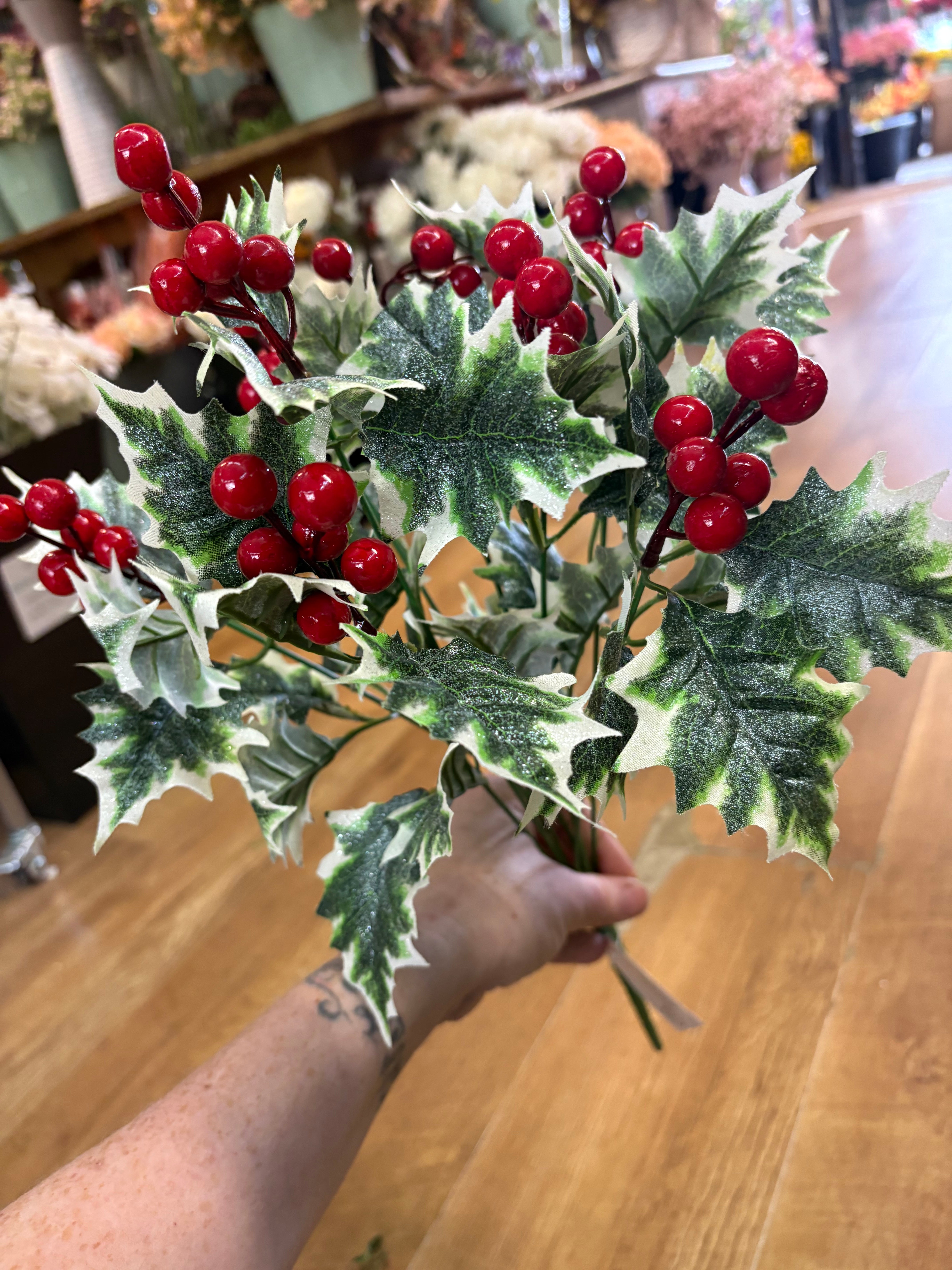 Large glittered shimmery variegated holly bunch