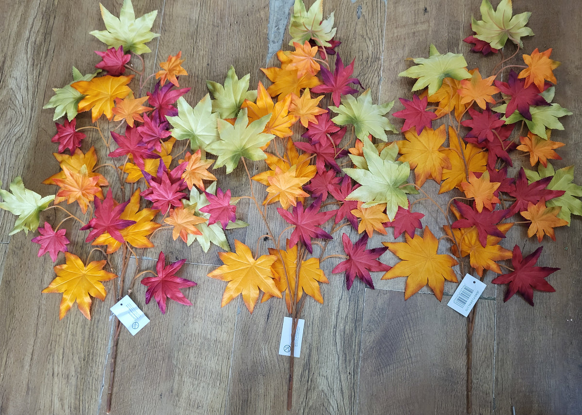 Bundle of 3 Autumnal maple leaf branches image 0