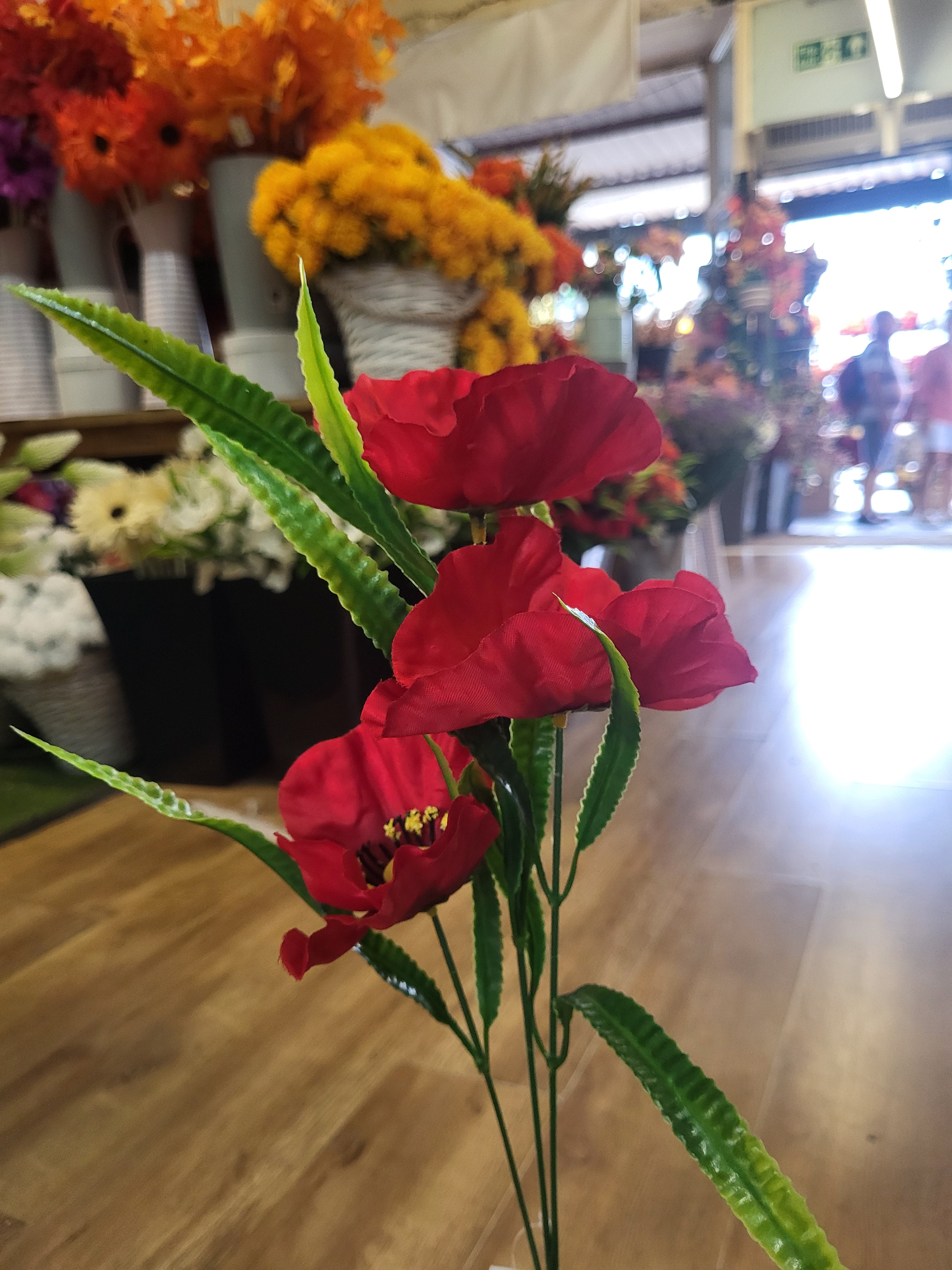 Long stem Poppy spray  - 3 colours available image 7