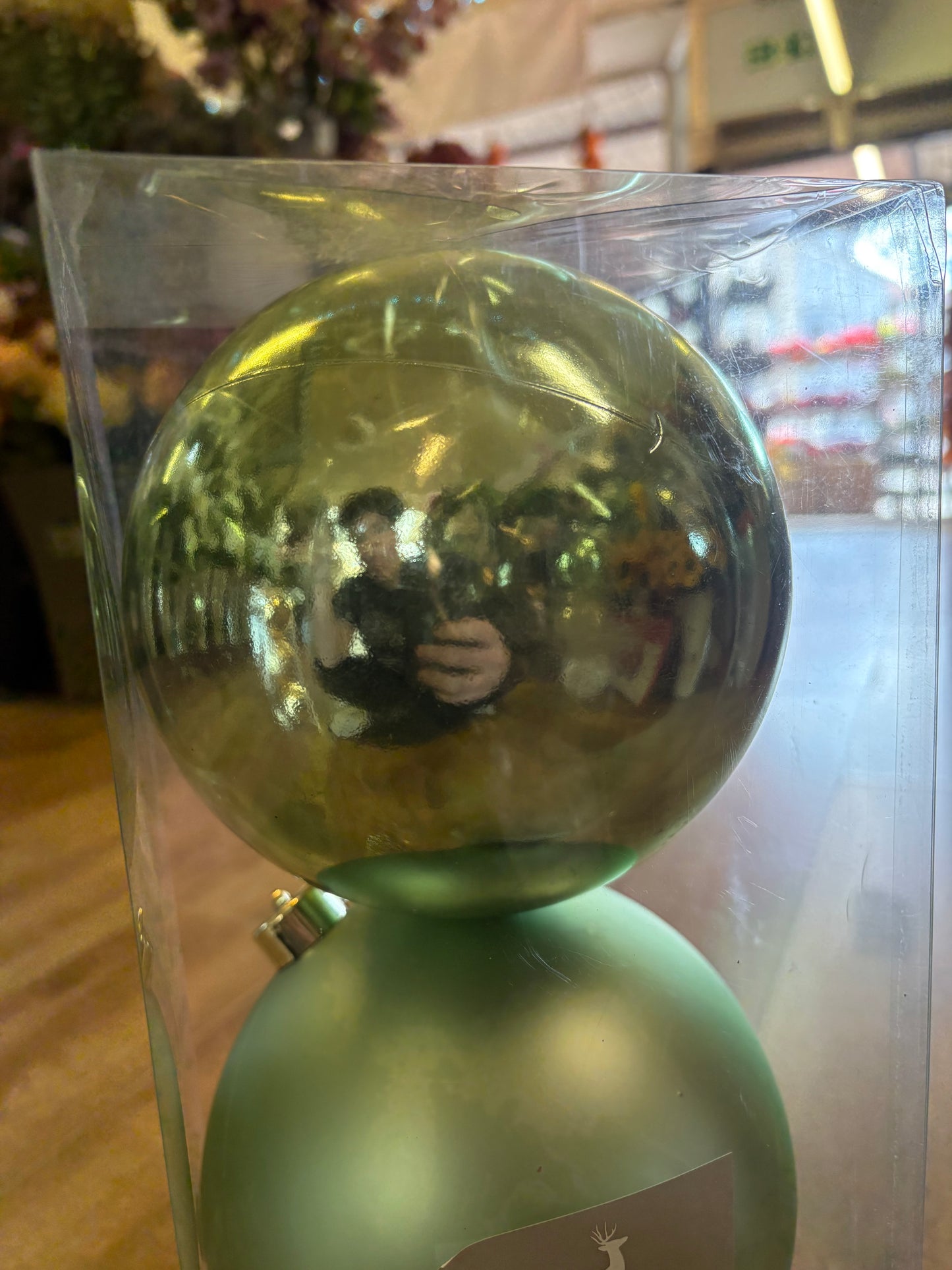 Pack of 3 large green 15cm baubles