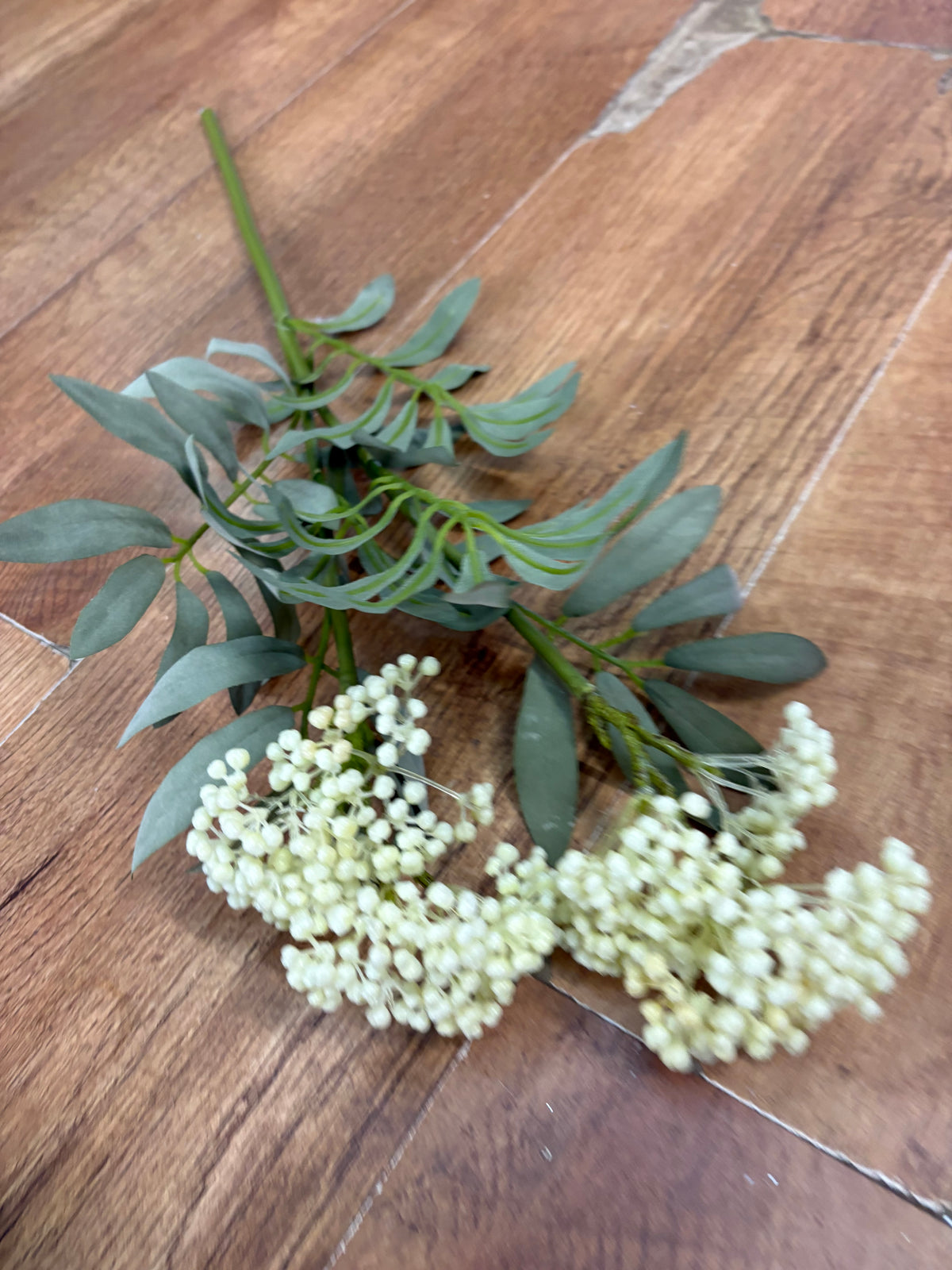 62cm tall cream premium elderberry spray