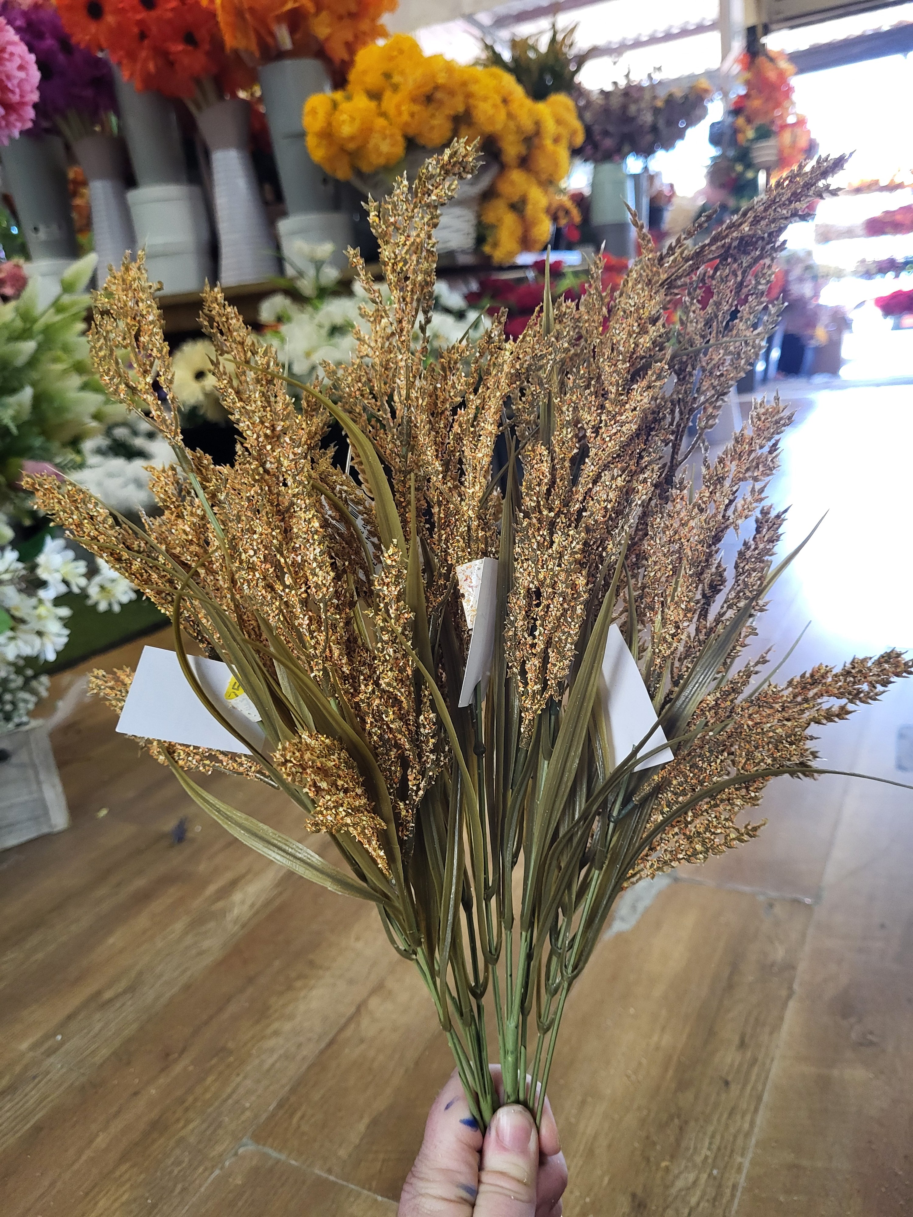Bundle of 4 Long stem orange  autumnal Heather sprays image 3