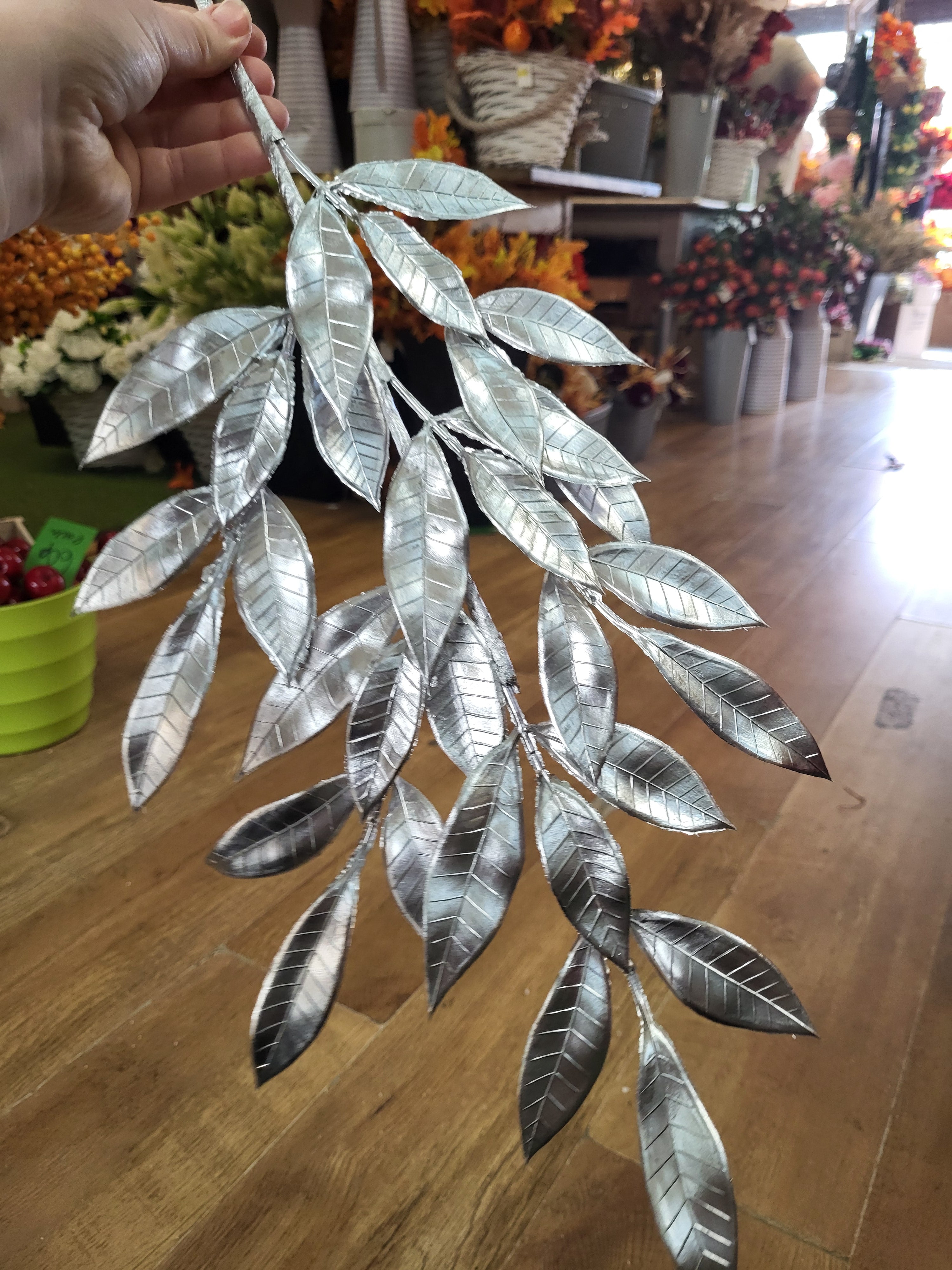 66cm tall Silver Chrome Laurel spray image 2
