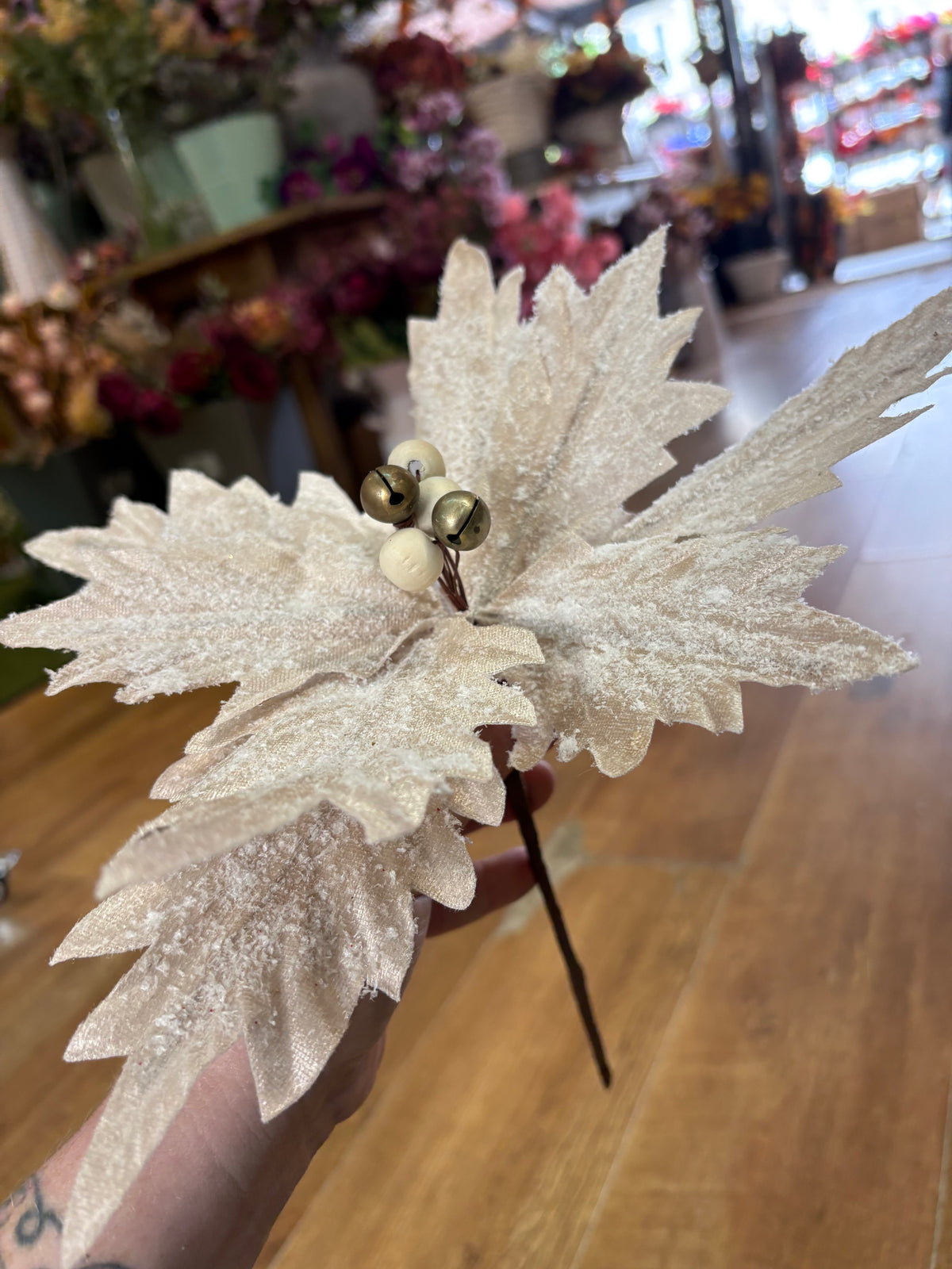 Frosted nude velvet with bells single poinsettia