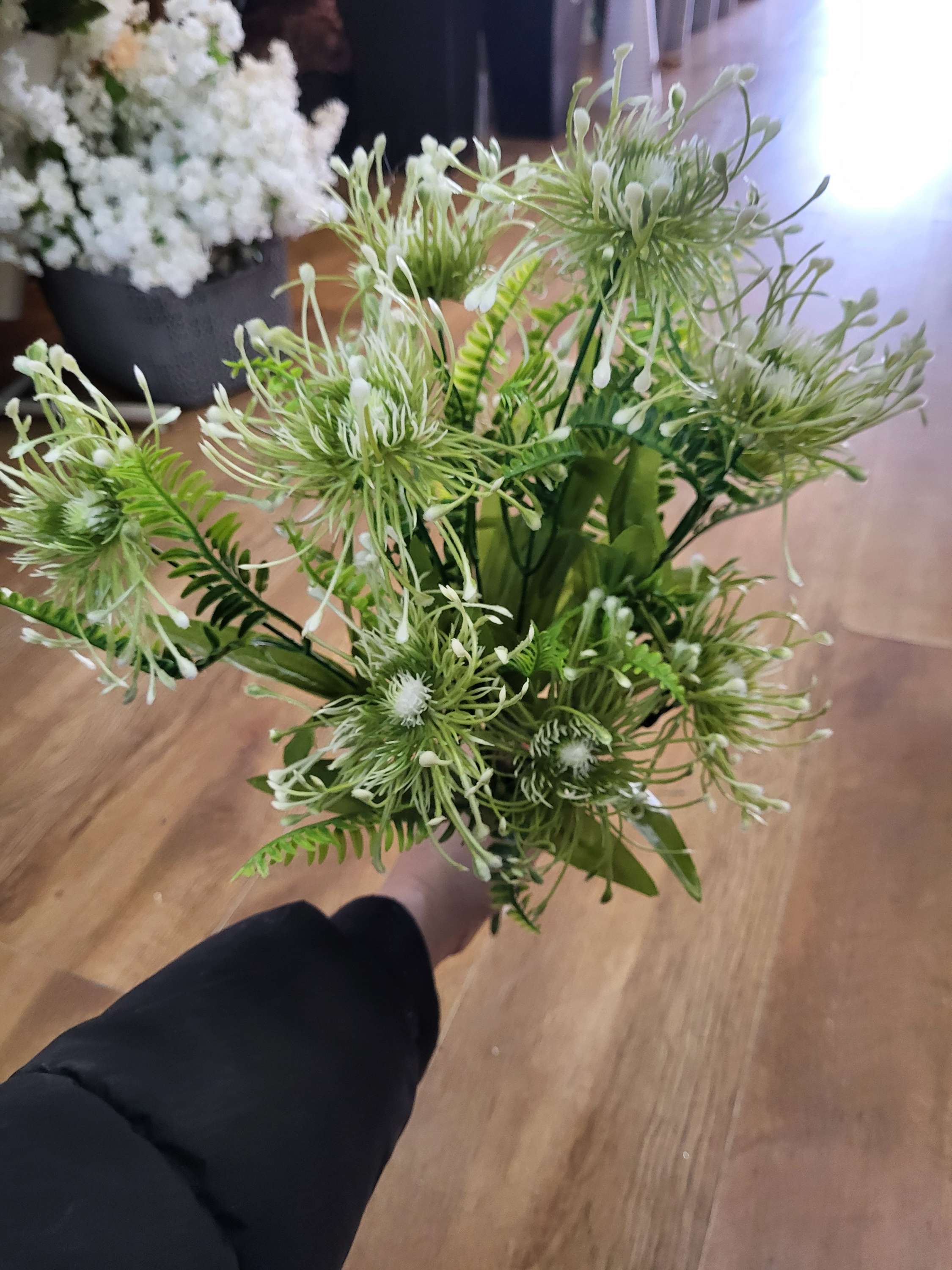 Large 12 headed green/white protea bunch image 4