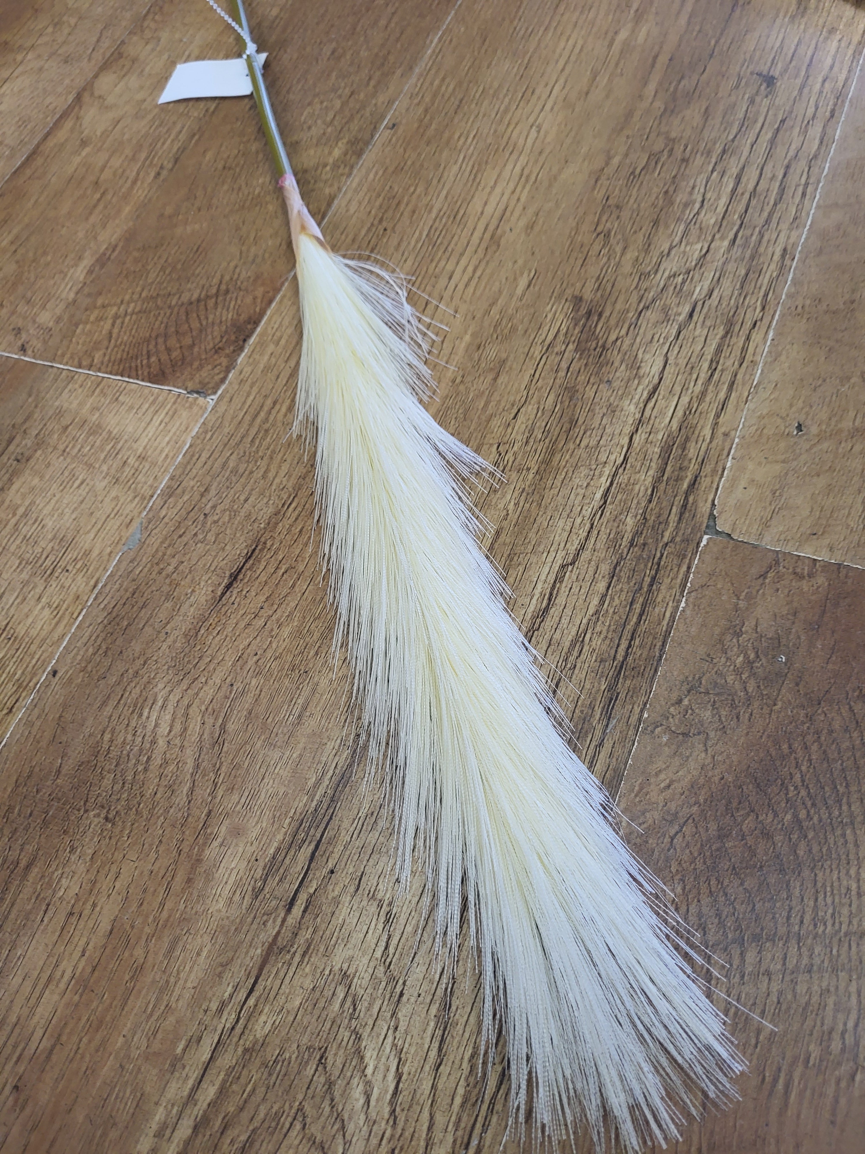 Autumnal artificial pampas - 4 colours available image 3