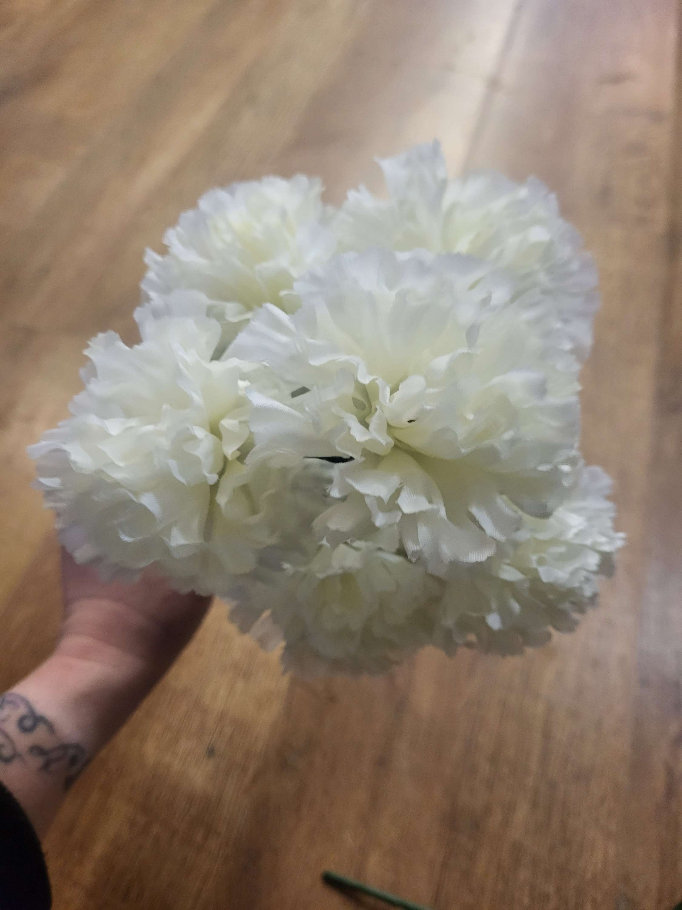 Cream flowers - 3 styles image 5