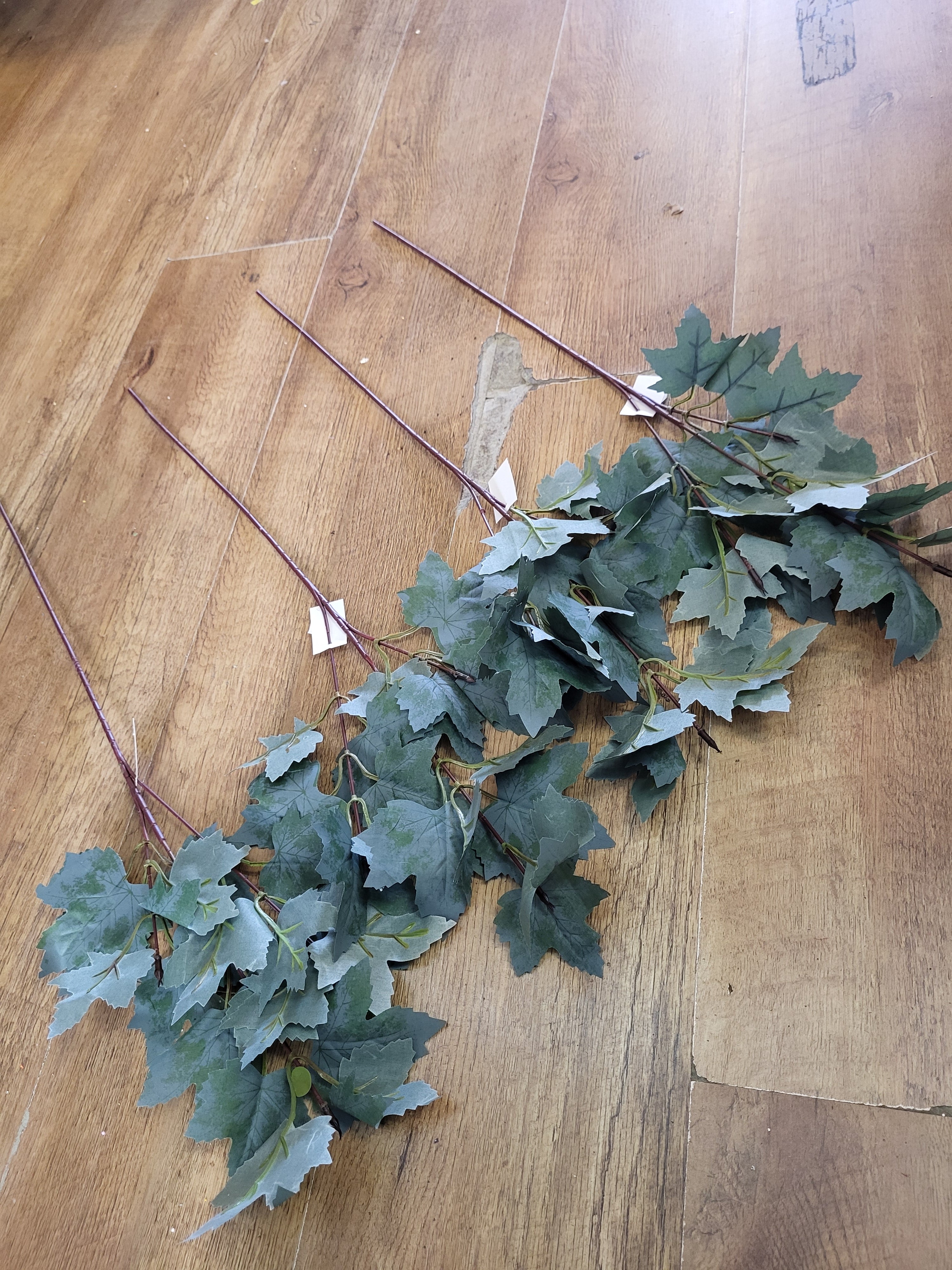 Bundle of 4 Long stem dark green autumn maple leaf sprays image 0