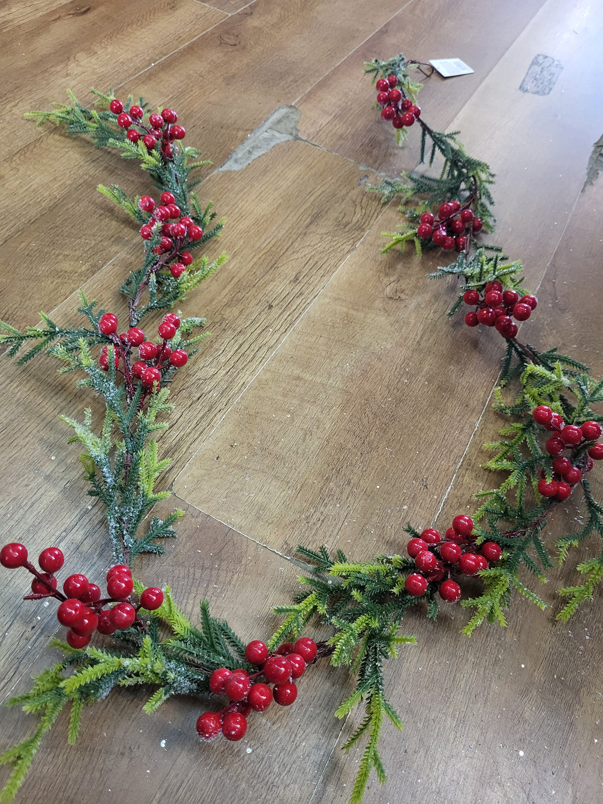 180cm frosted foliage and berries wired garland image 0