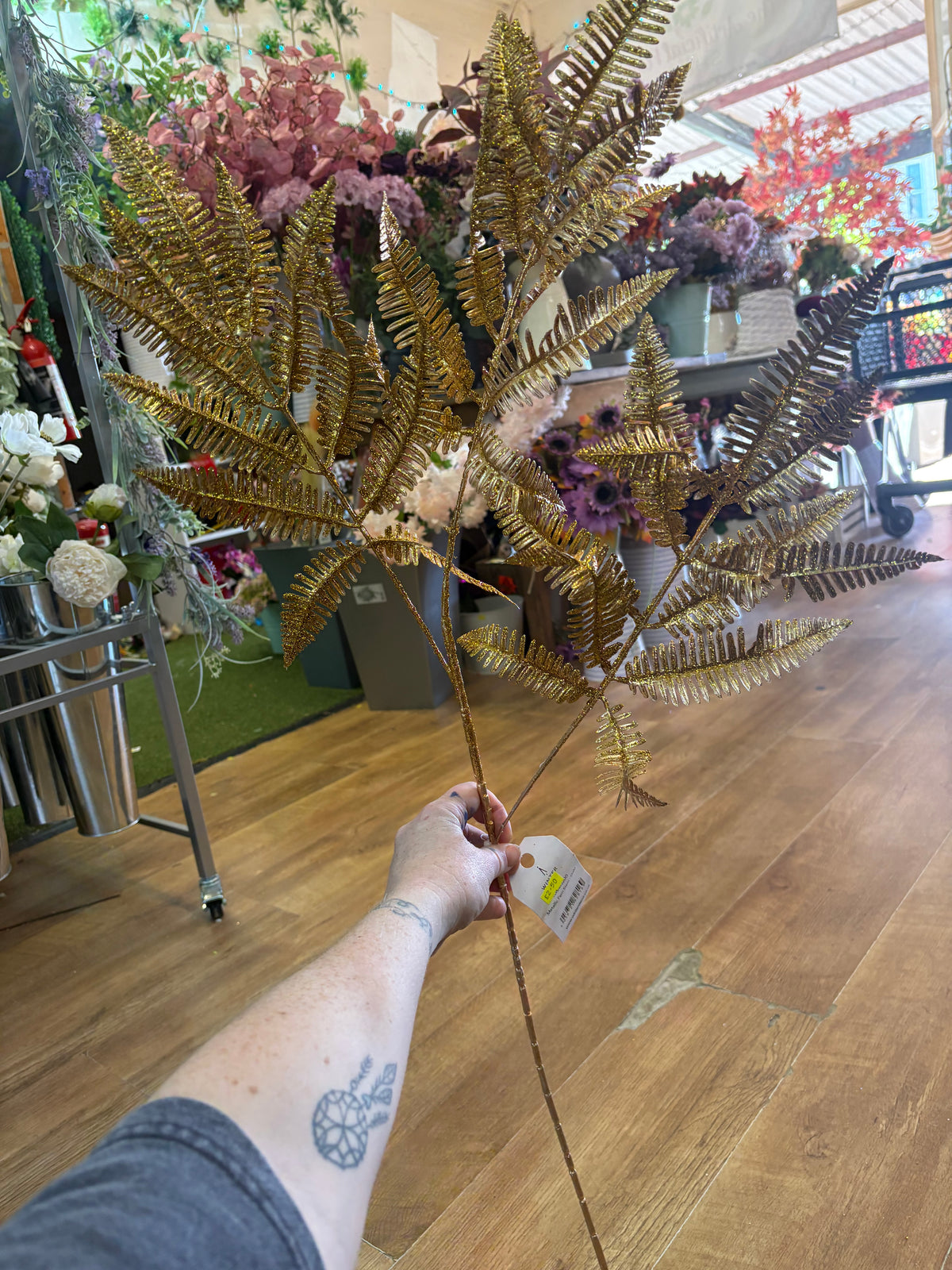 90cm gold glittered metal fern spray