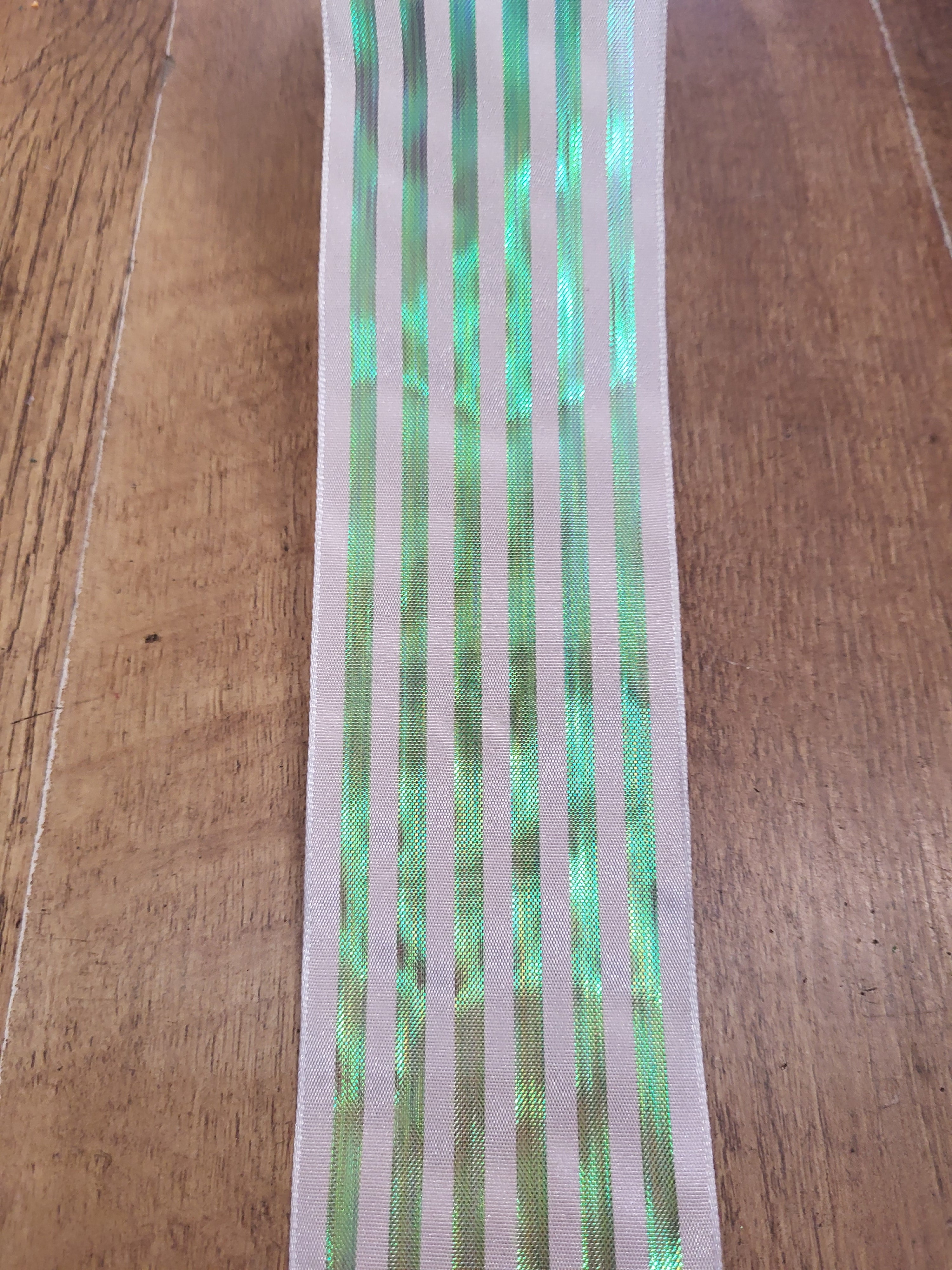 White with iridescent stripe (looks blue and green) wired ribbon  - 10 metres image 3