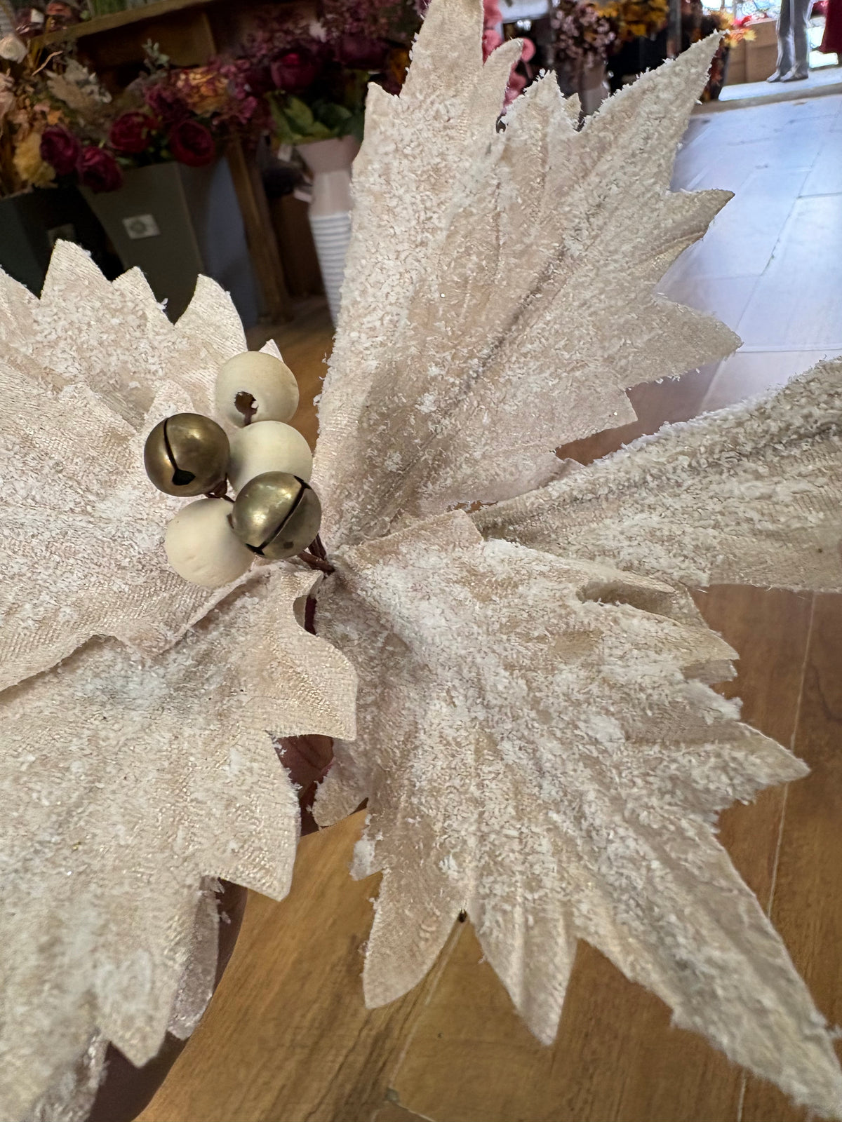 Frosted nude velvet with bells single poinsettia