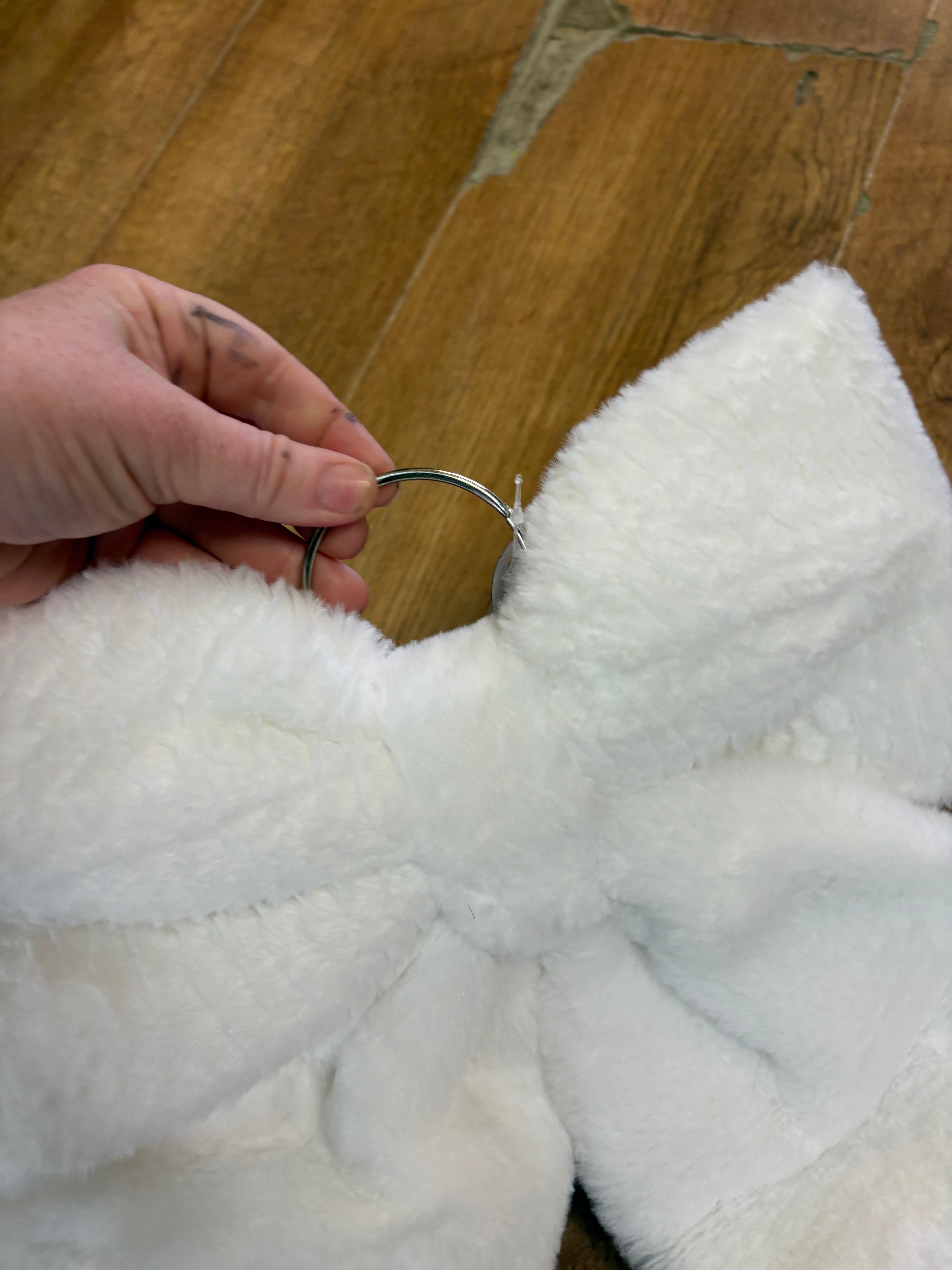 Large 34cm White Faux Fur Christmas Bow