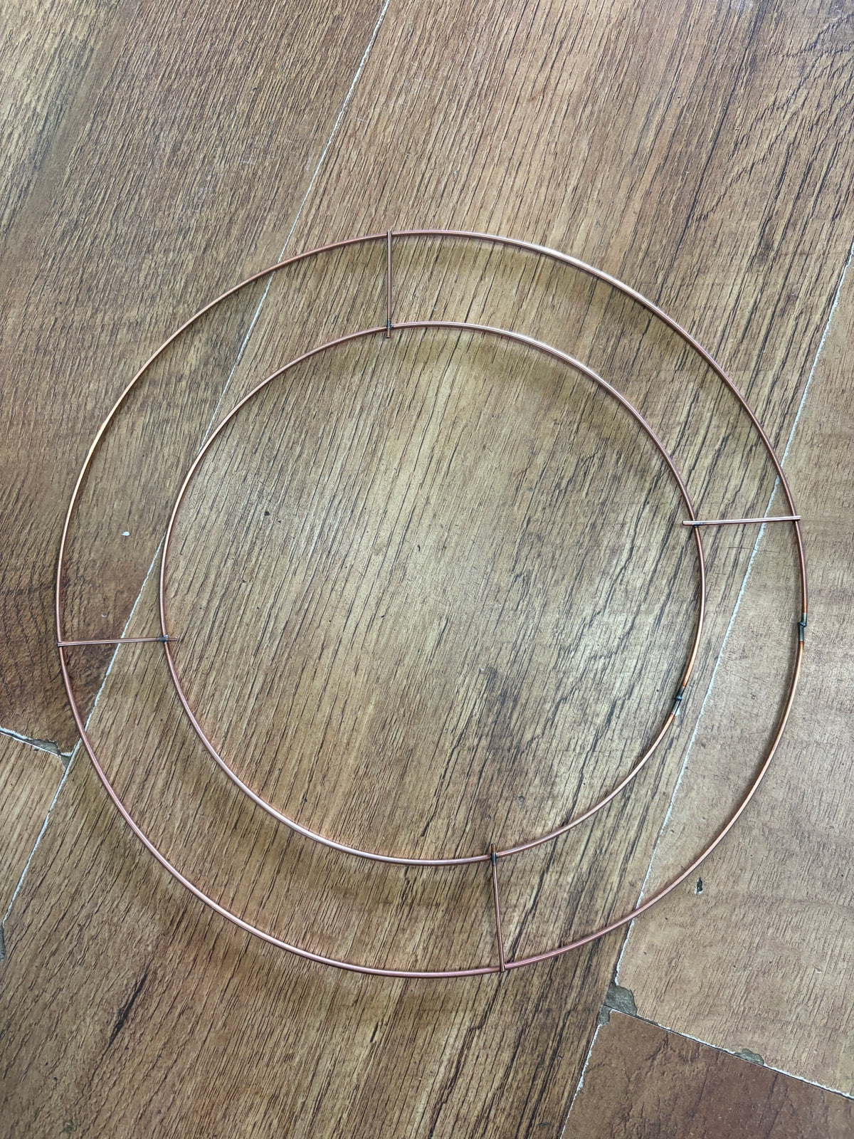 10” metal wreath frame