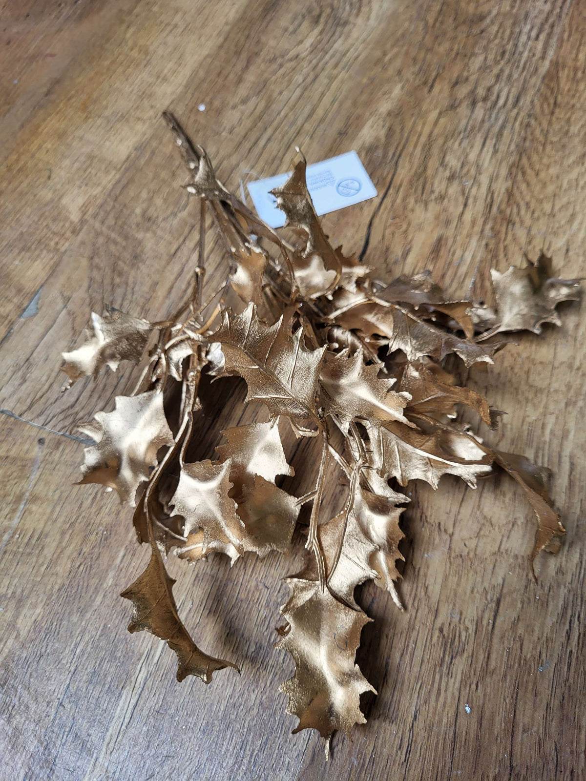 Metallic holly bunch - 3 colours available image 7