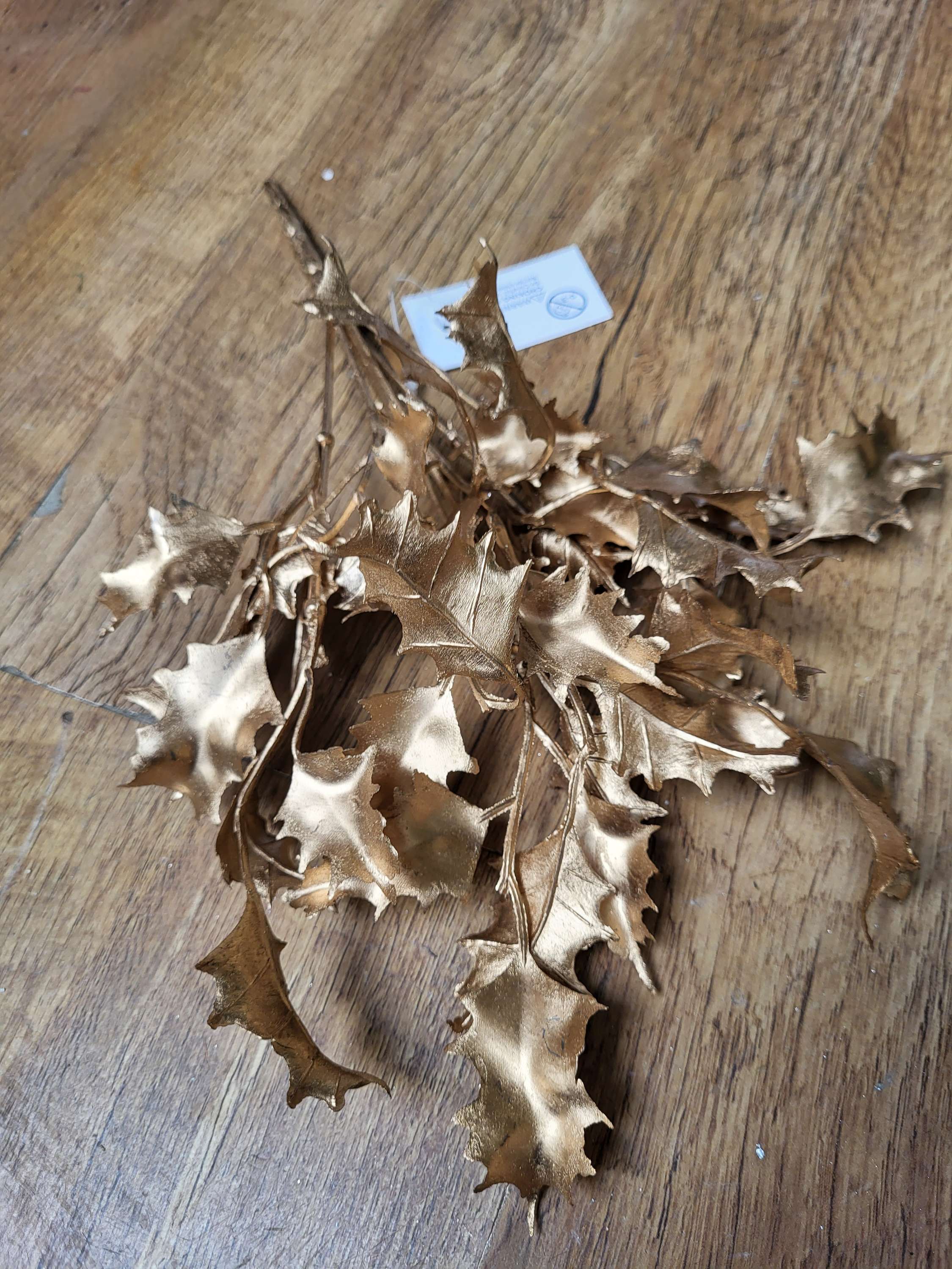 Metallic holly bunch - 3 colours available image 7