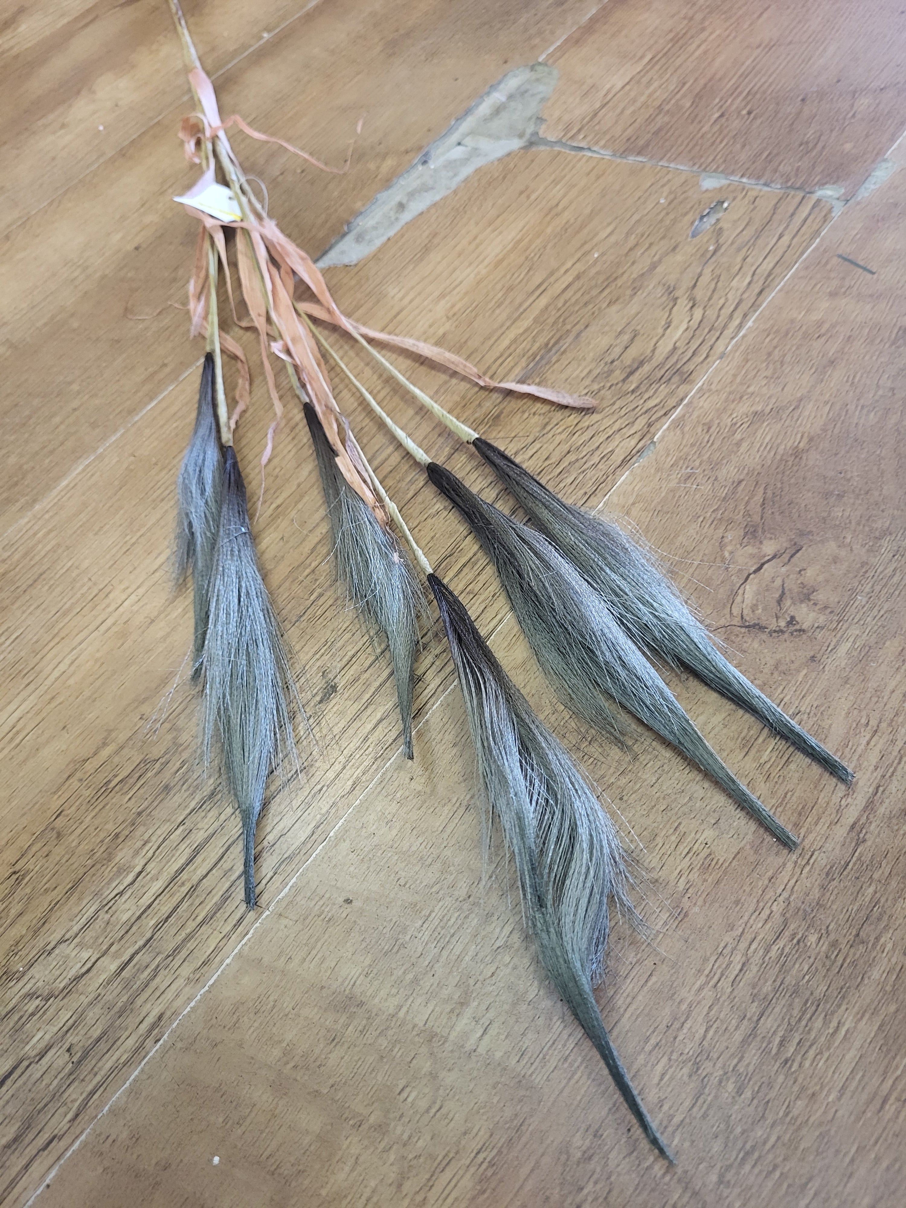 Natural green artificial pampas Reed spray image 0