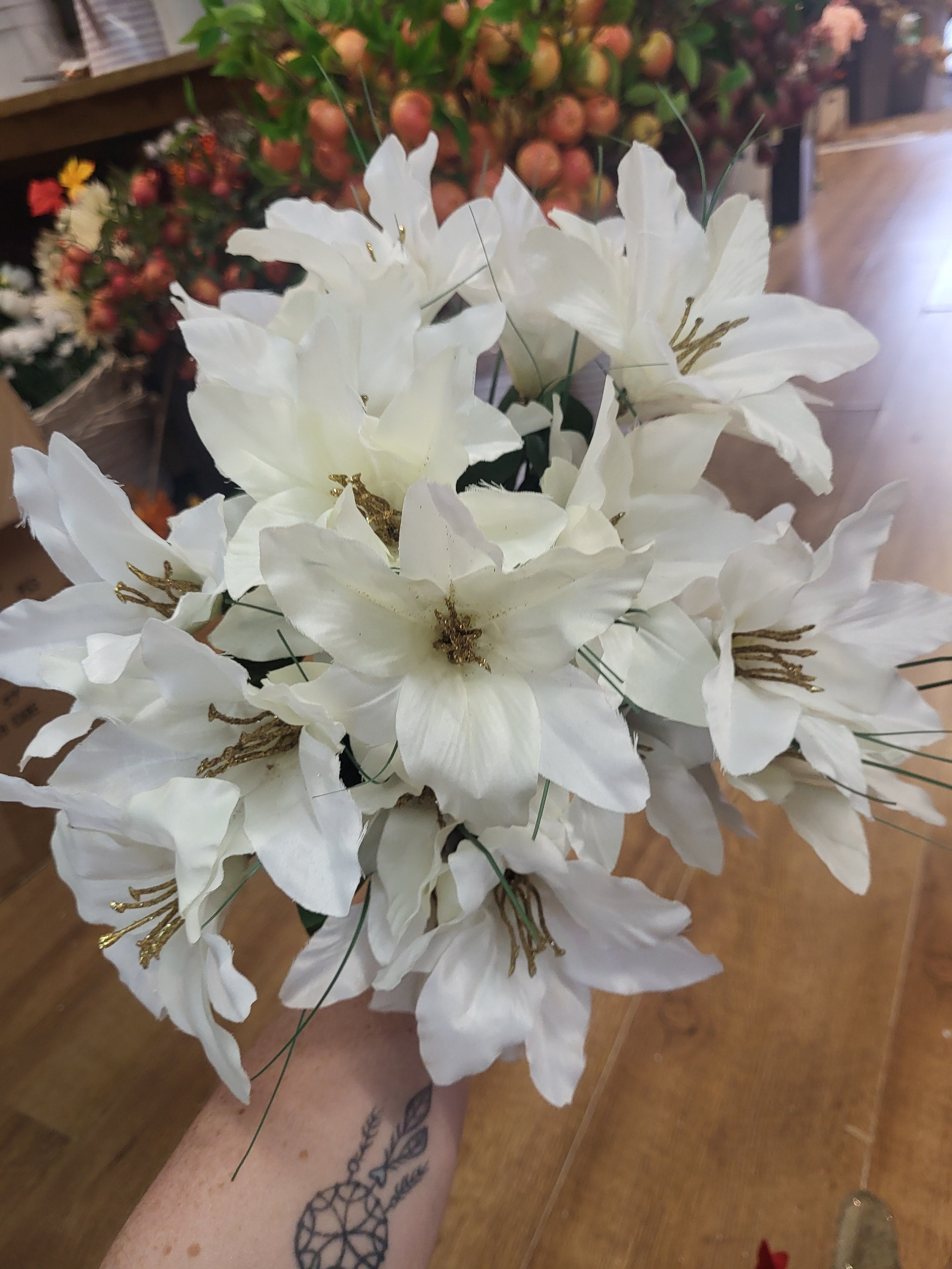 Christmas bundle of 20 - red, gold and white image 3