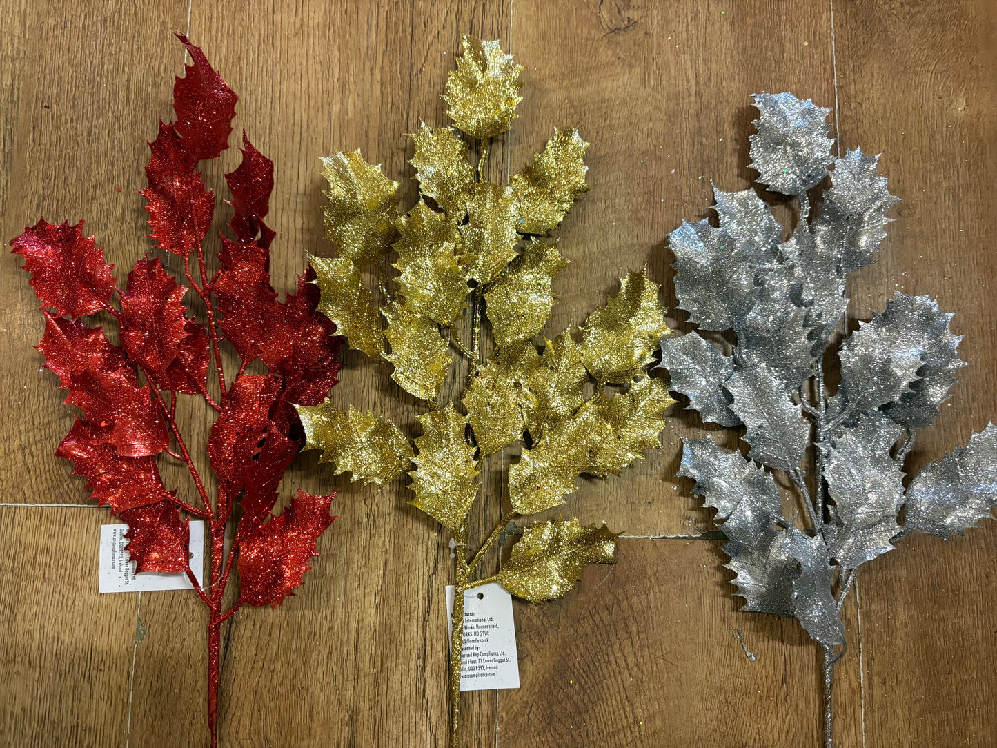 62cm tall glittered holly stem - 3 colours available
