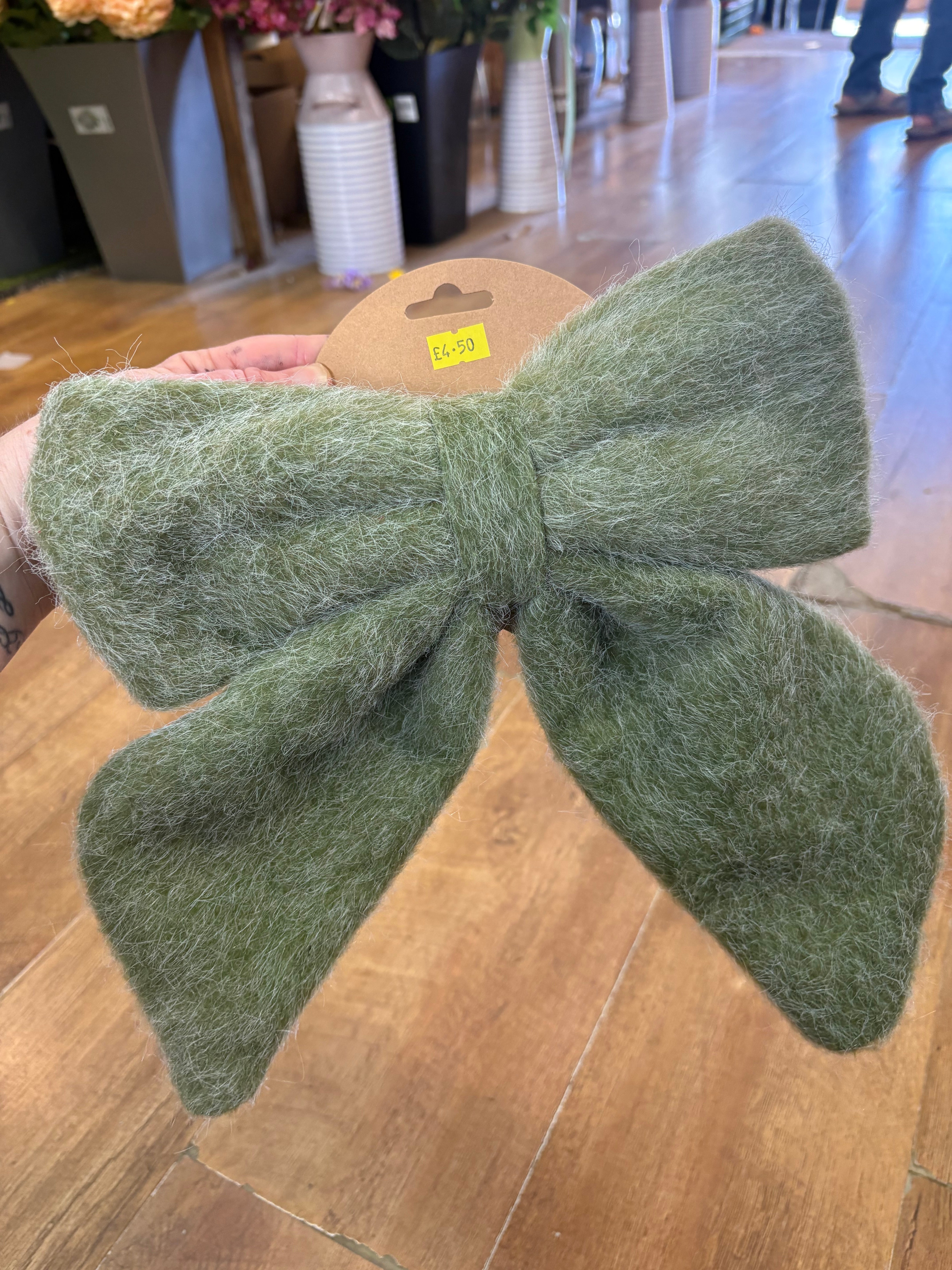 Medium green fleece Christmas bow