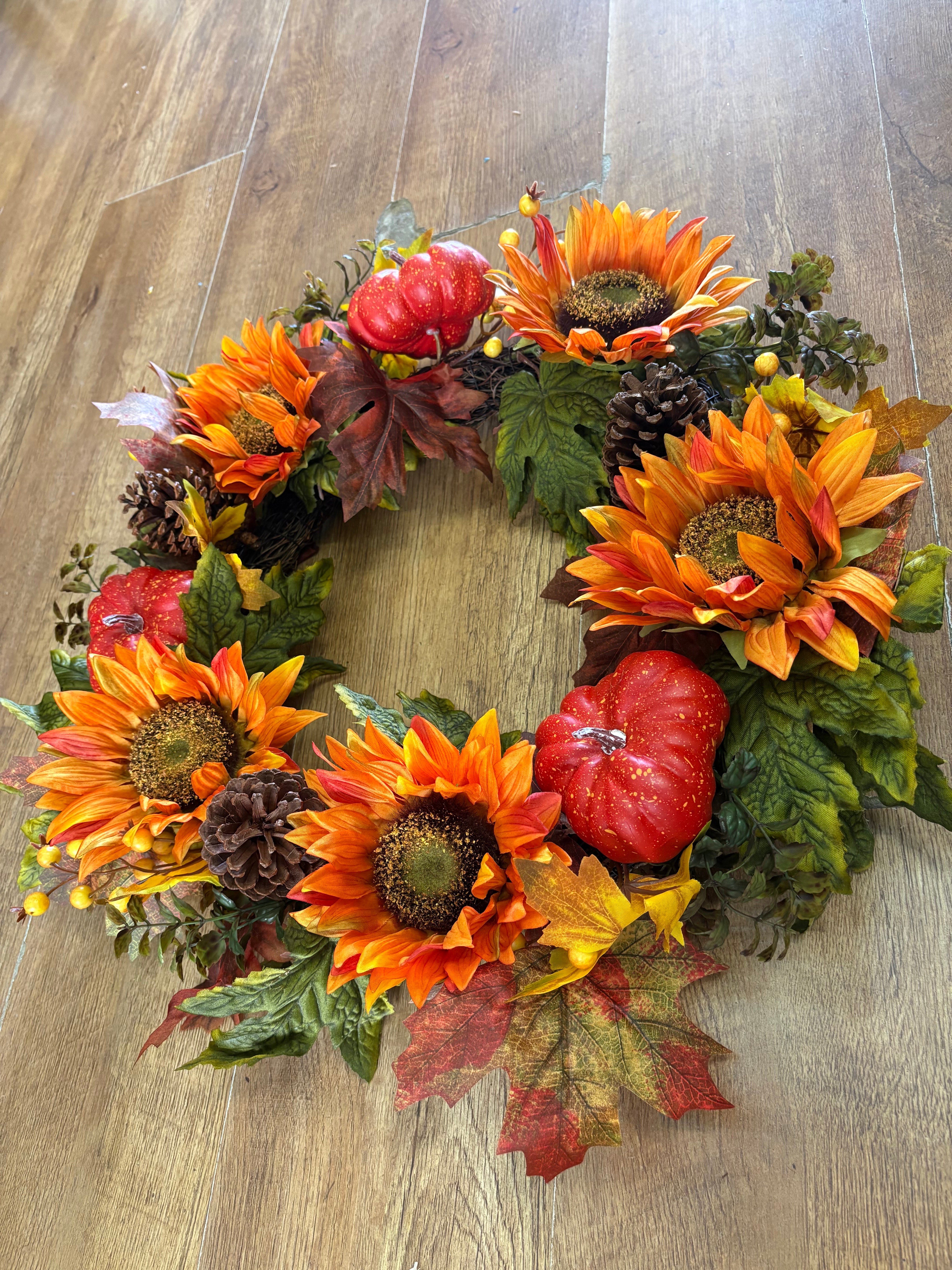 45cm Deluxe Autumnal Sunflower and pumpkin wreath
