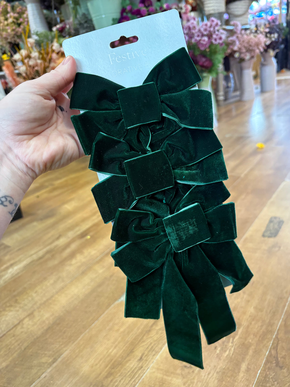 Pack of 3 deep green velvet tie on  Bows