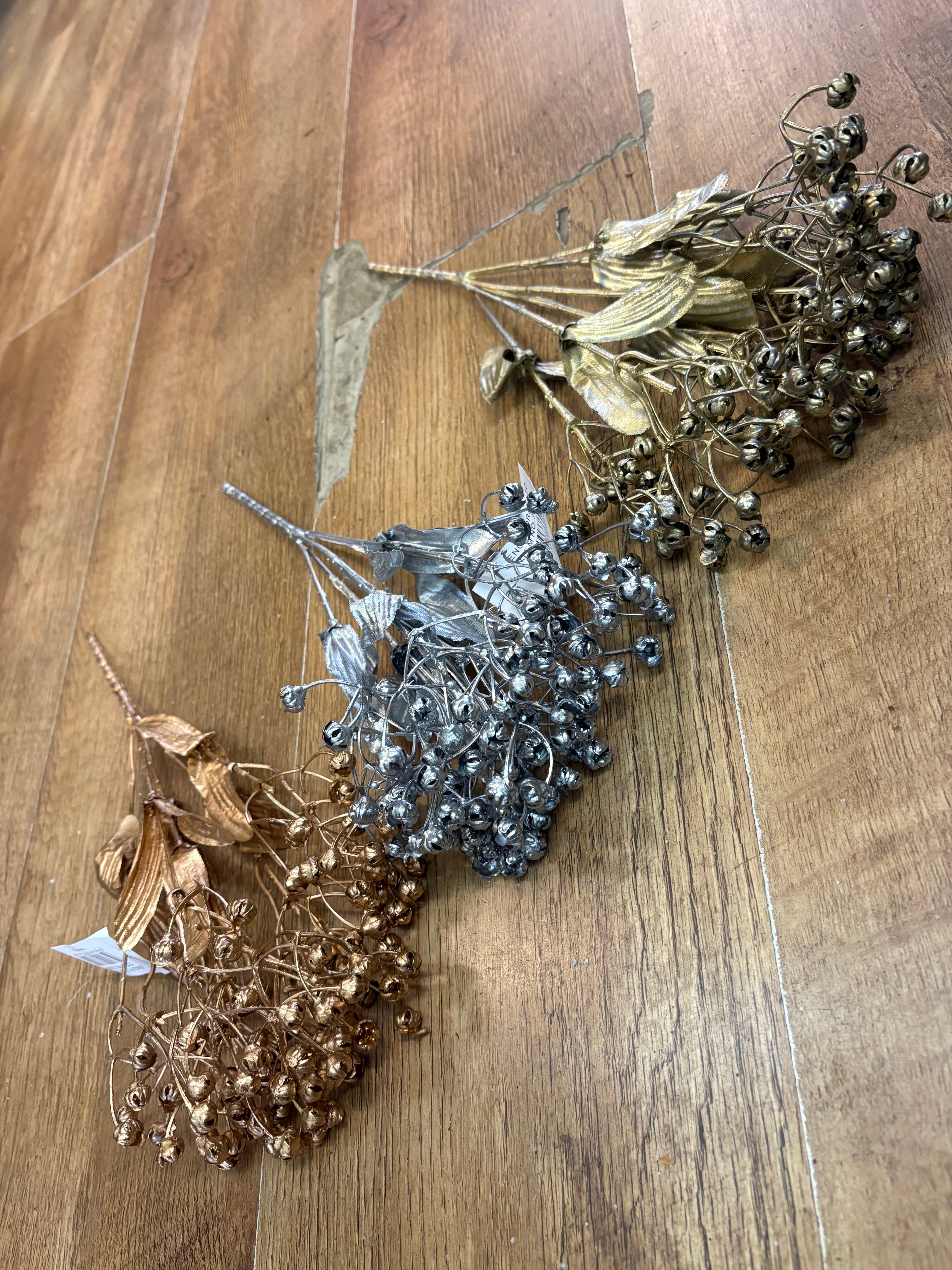 Metallic babies breath bunch - 3 colours available