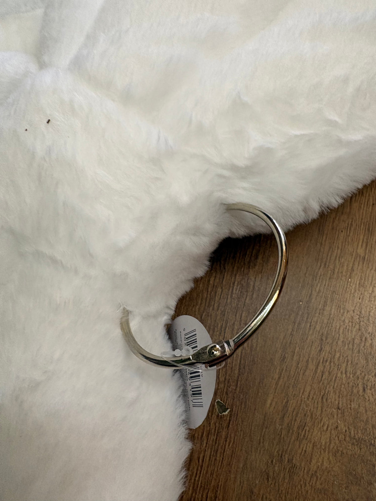 Giant 62cm White Faux fur Christmas Bow