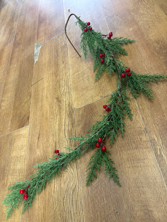 90cm mini Christmas foliage and berries garland