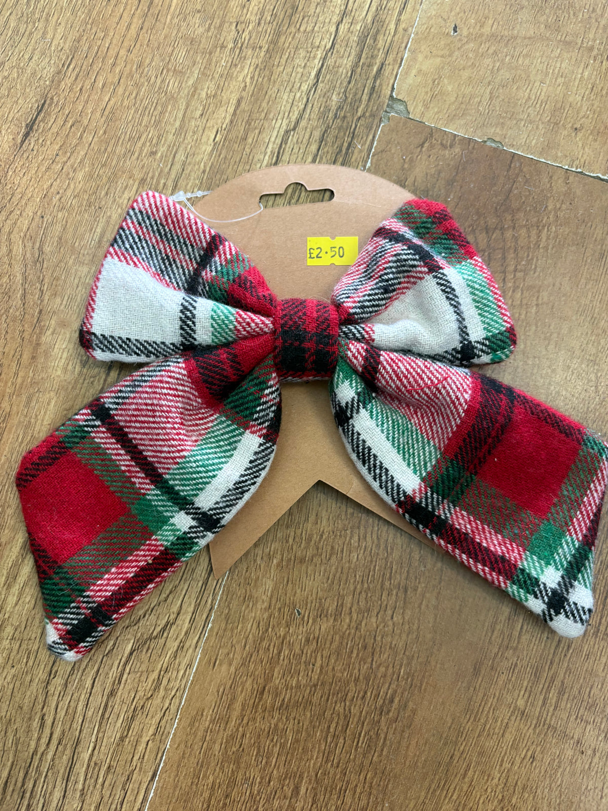 Small tartan Christmas bow