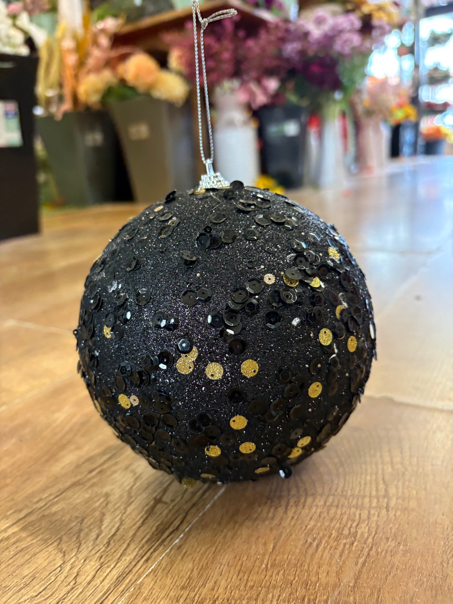 Large 15cm black and gold glittered bauble