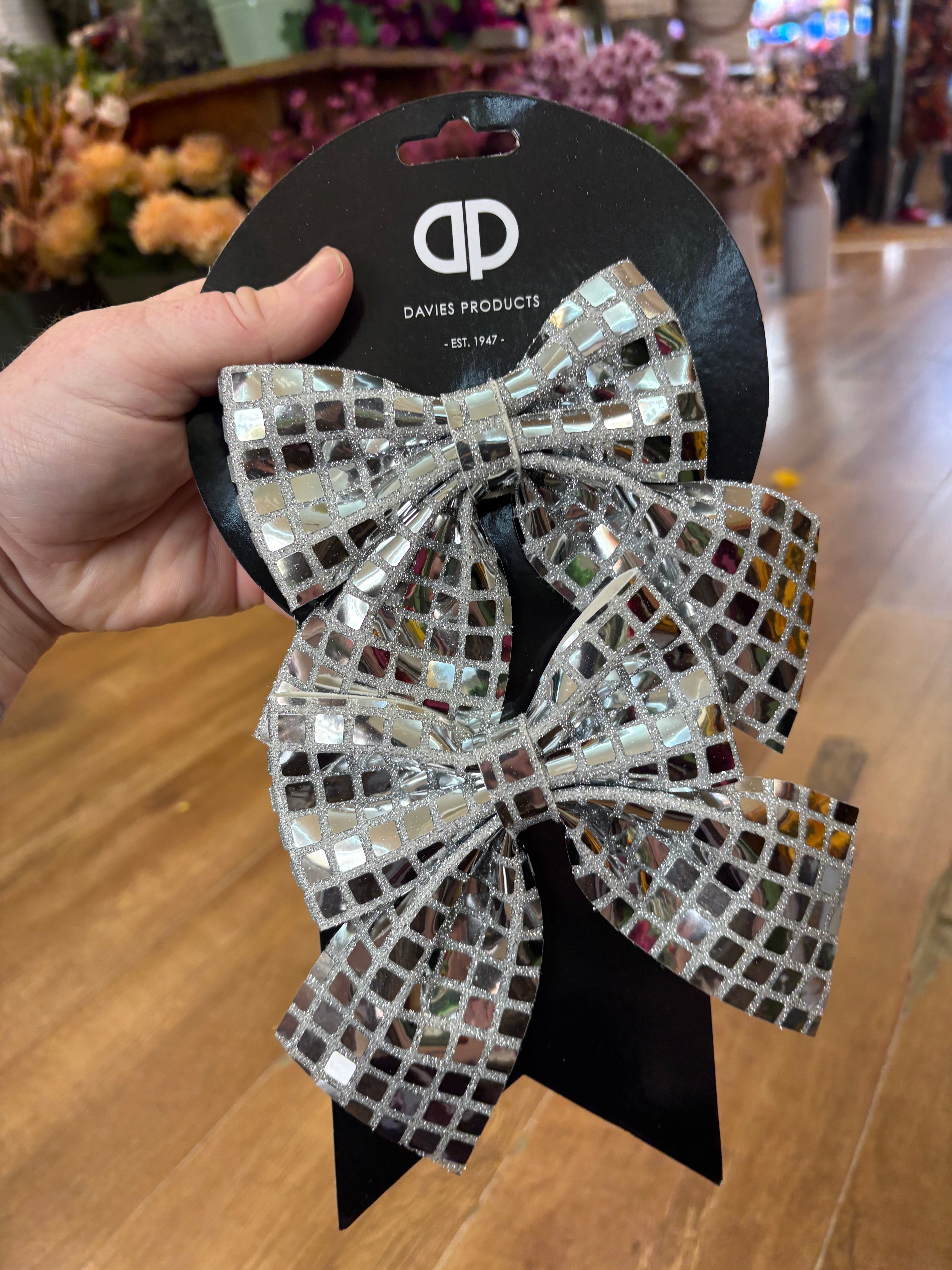 Pack of 2 disco ball tie on bows