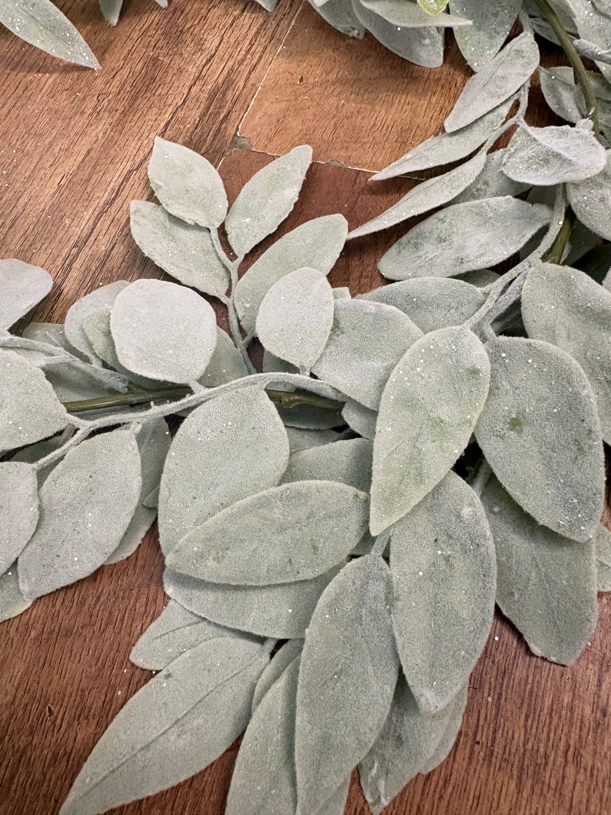180cm flocked and slightly sparkled sage leaf garland