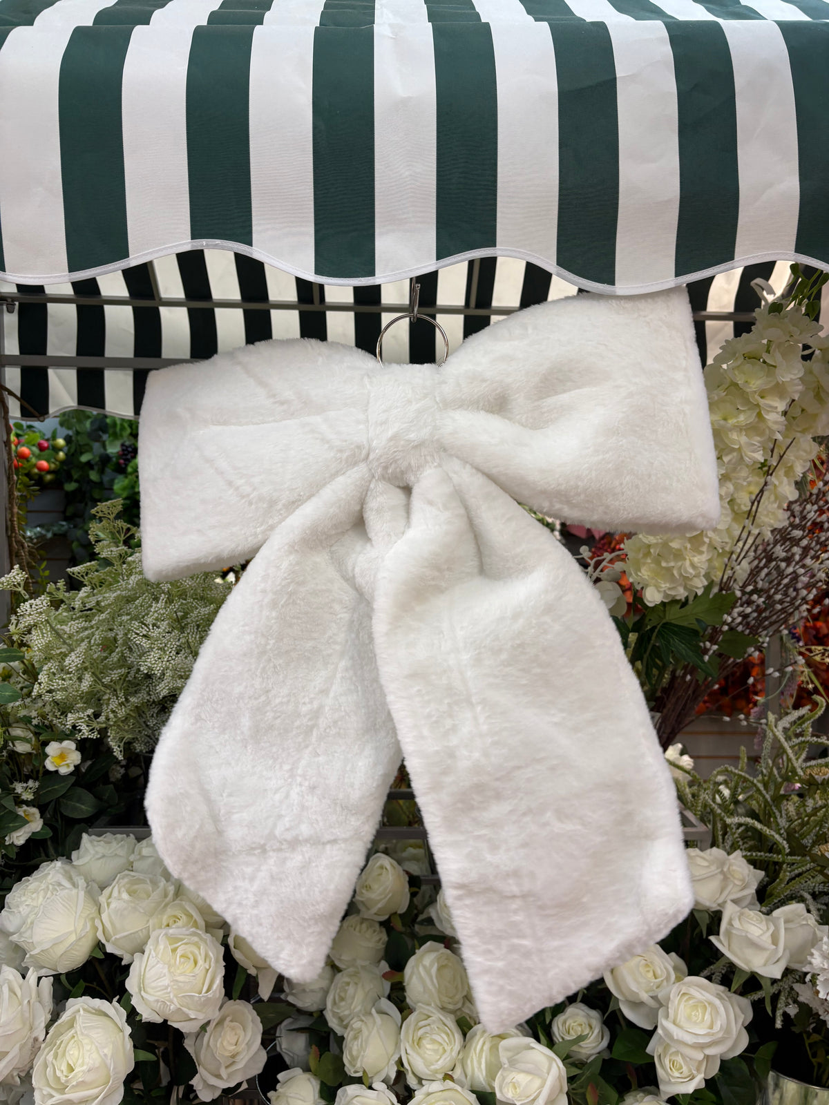Giant 62cm White Faux fur Christmas Bow
