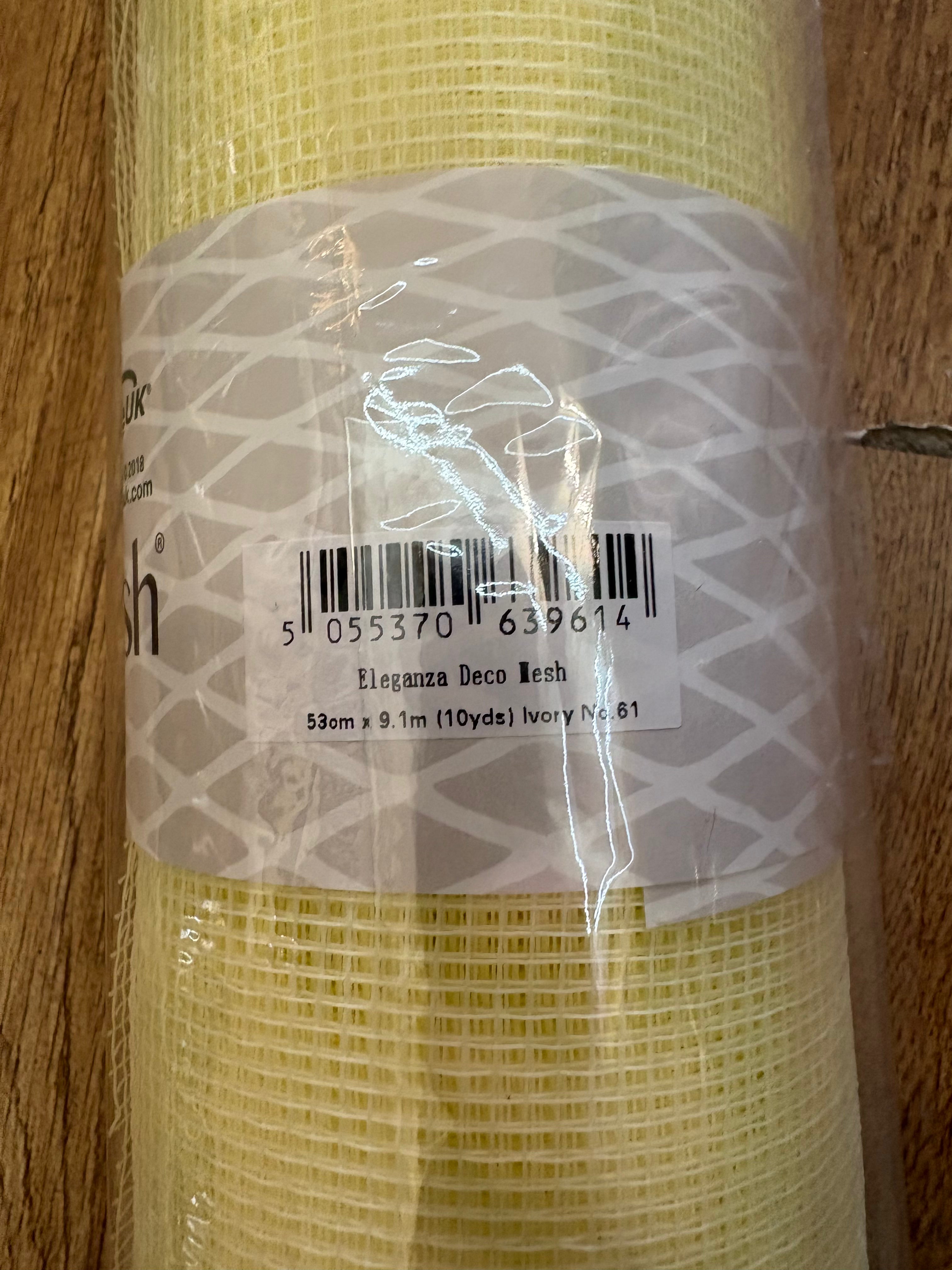 53cm x 9.1m (10 yrds) deco mesh - it says ivory but looks cream