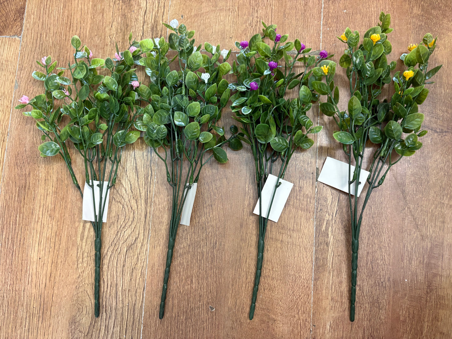 Plastic bud bush - 4 colours available