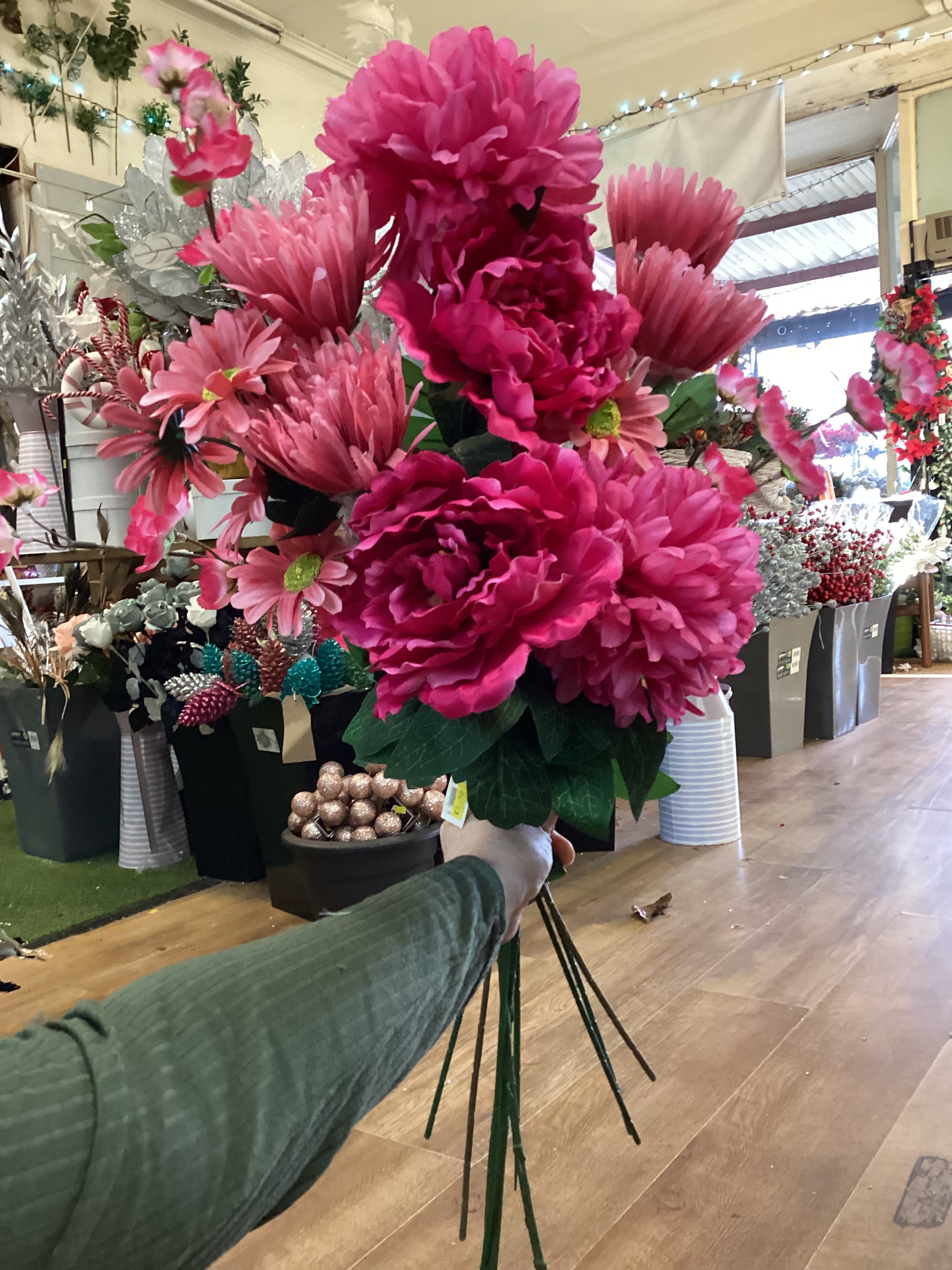 Clearance long stem 6 - 10 mixed stems