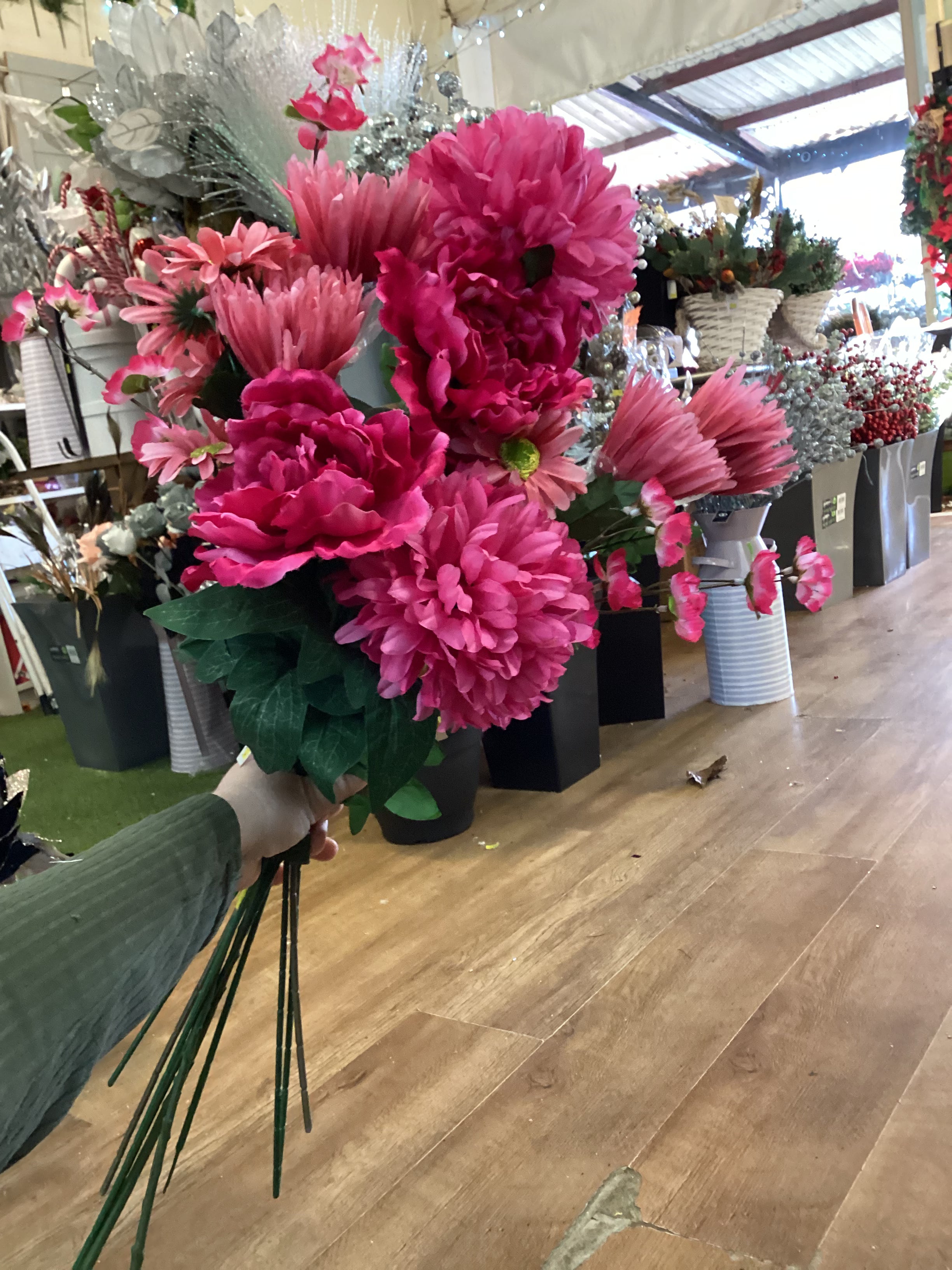 Clearance long stem 6 - 10 mixed stems