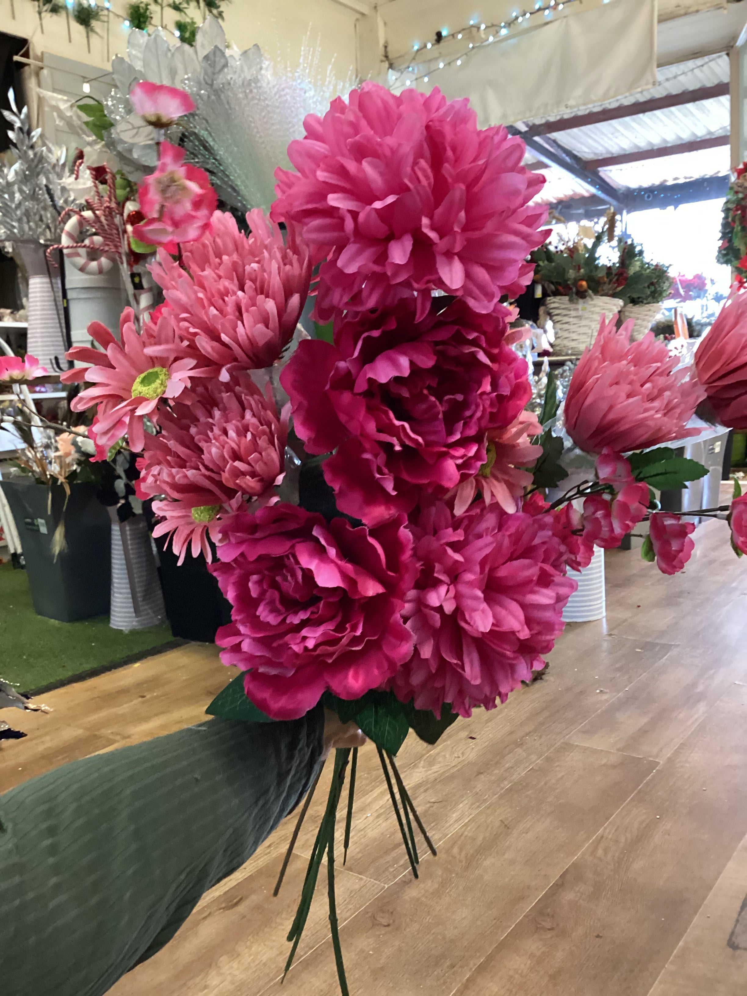 Clearance long stem 6 - 10 mixed stems