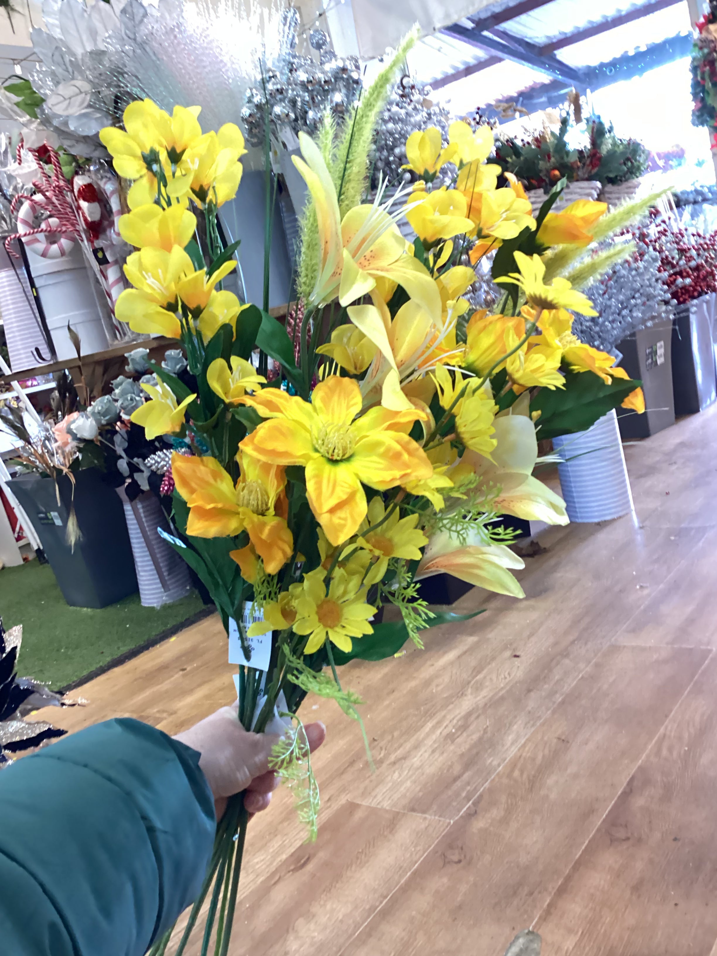 Clearance long stem 10 - 10 mixed stems