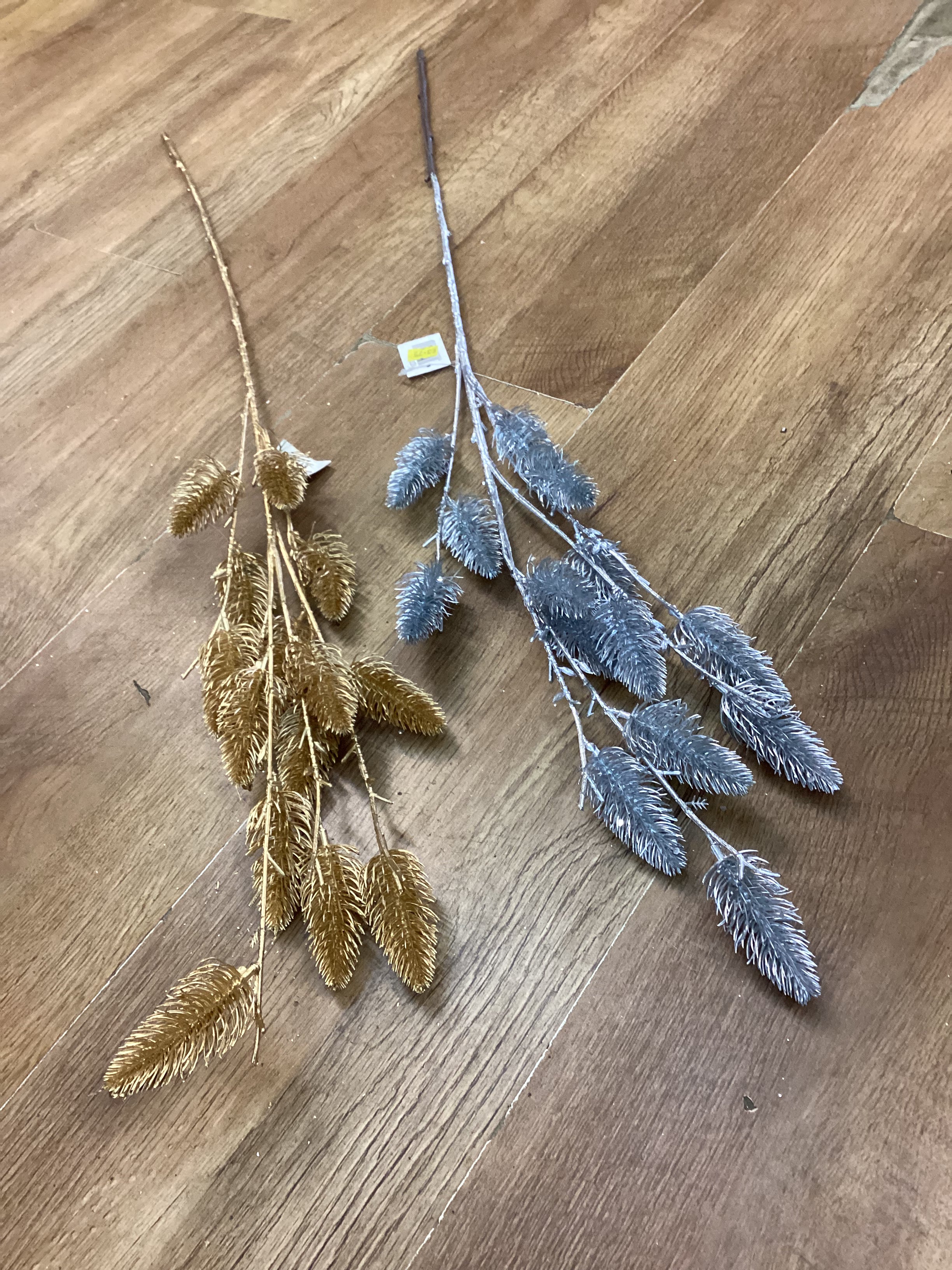 Long stem metallic thistle spray - 2 colours available