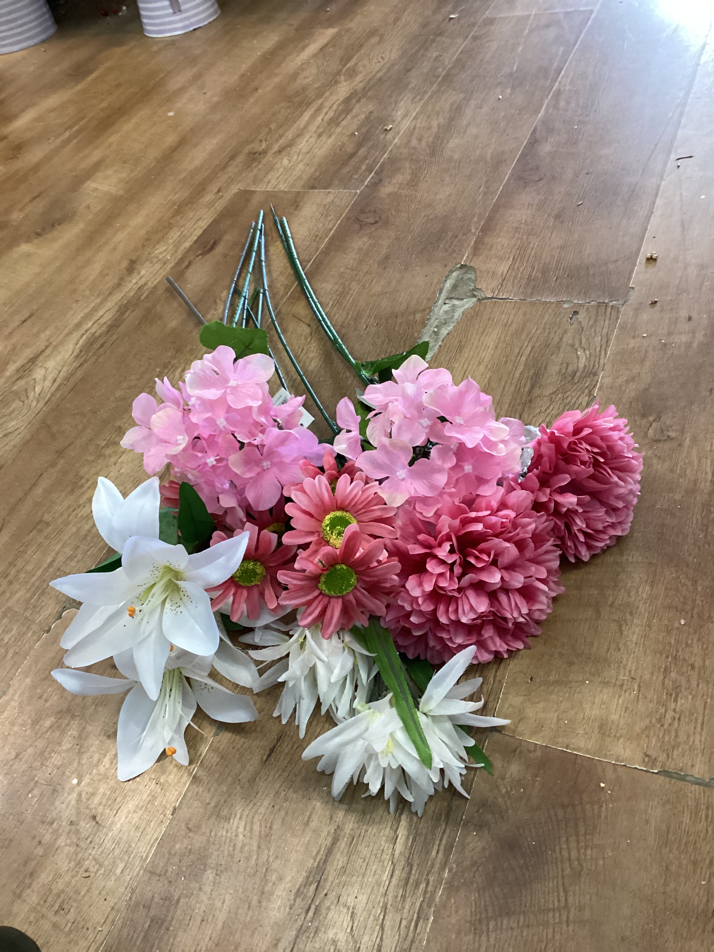 Clearance long stem 9 - 10 mixed stems