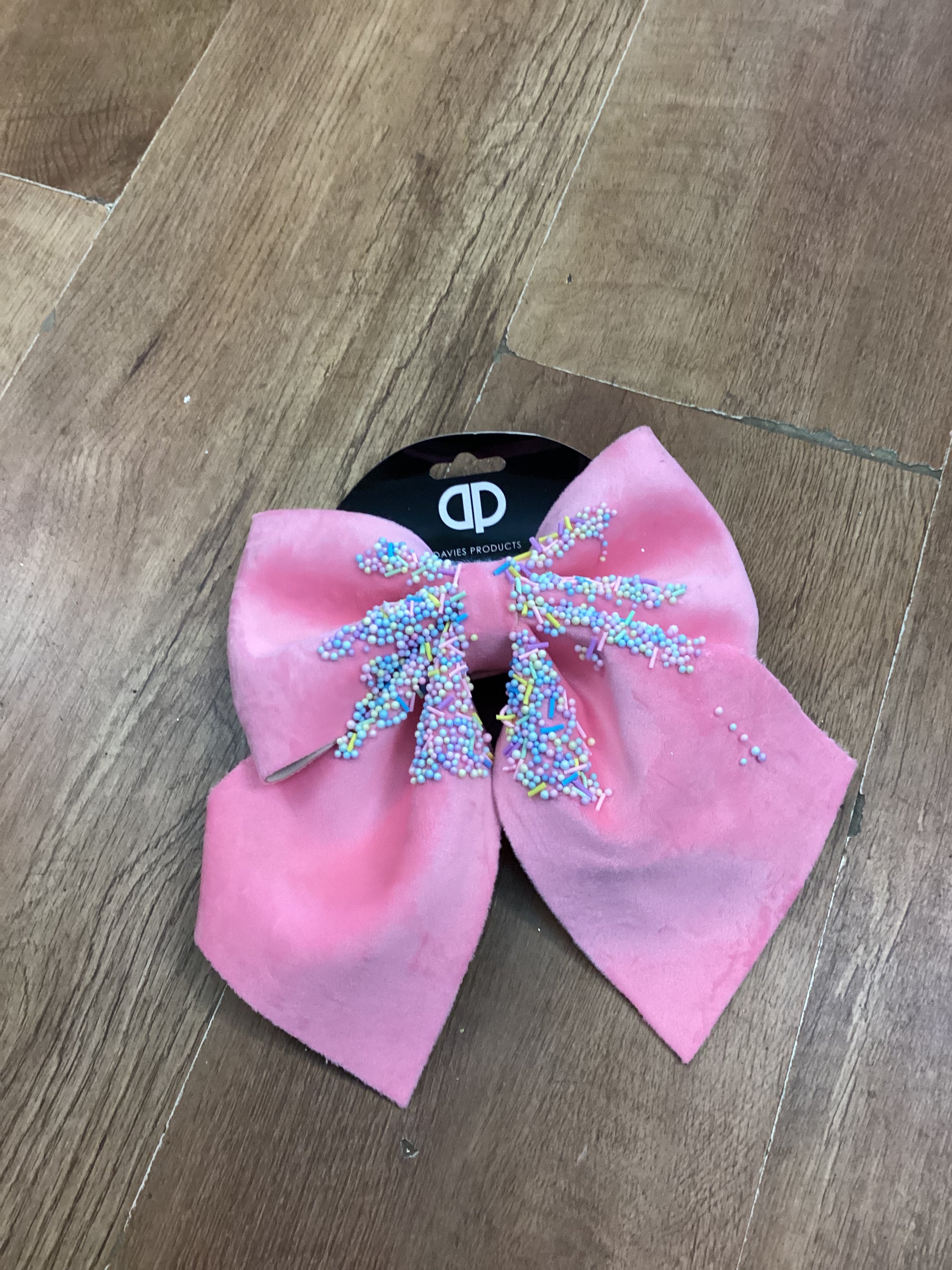 20x25cm pink velvet and pastel sprinkle bow