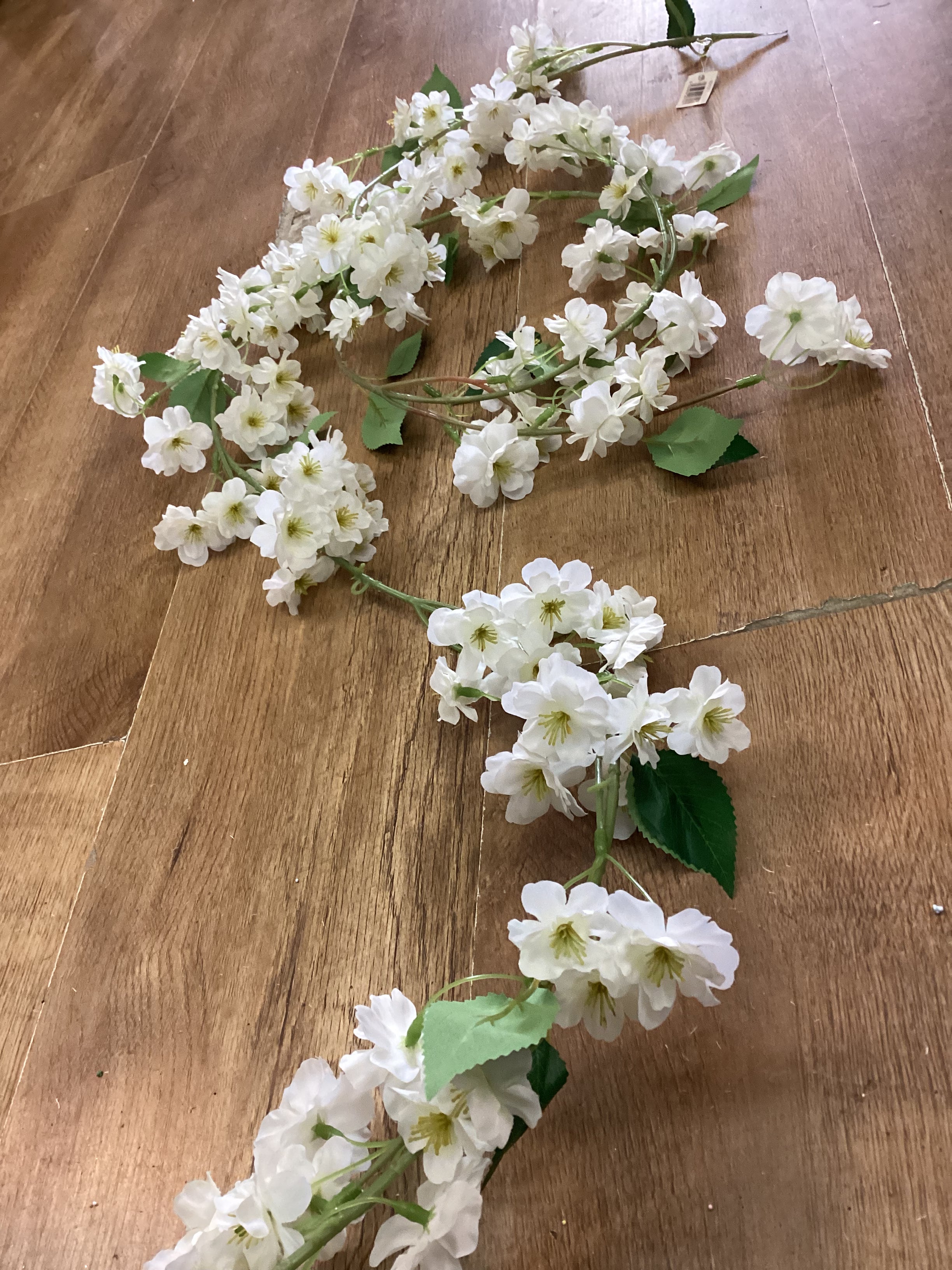 Ivory spring Blossom garland