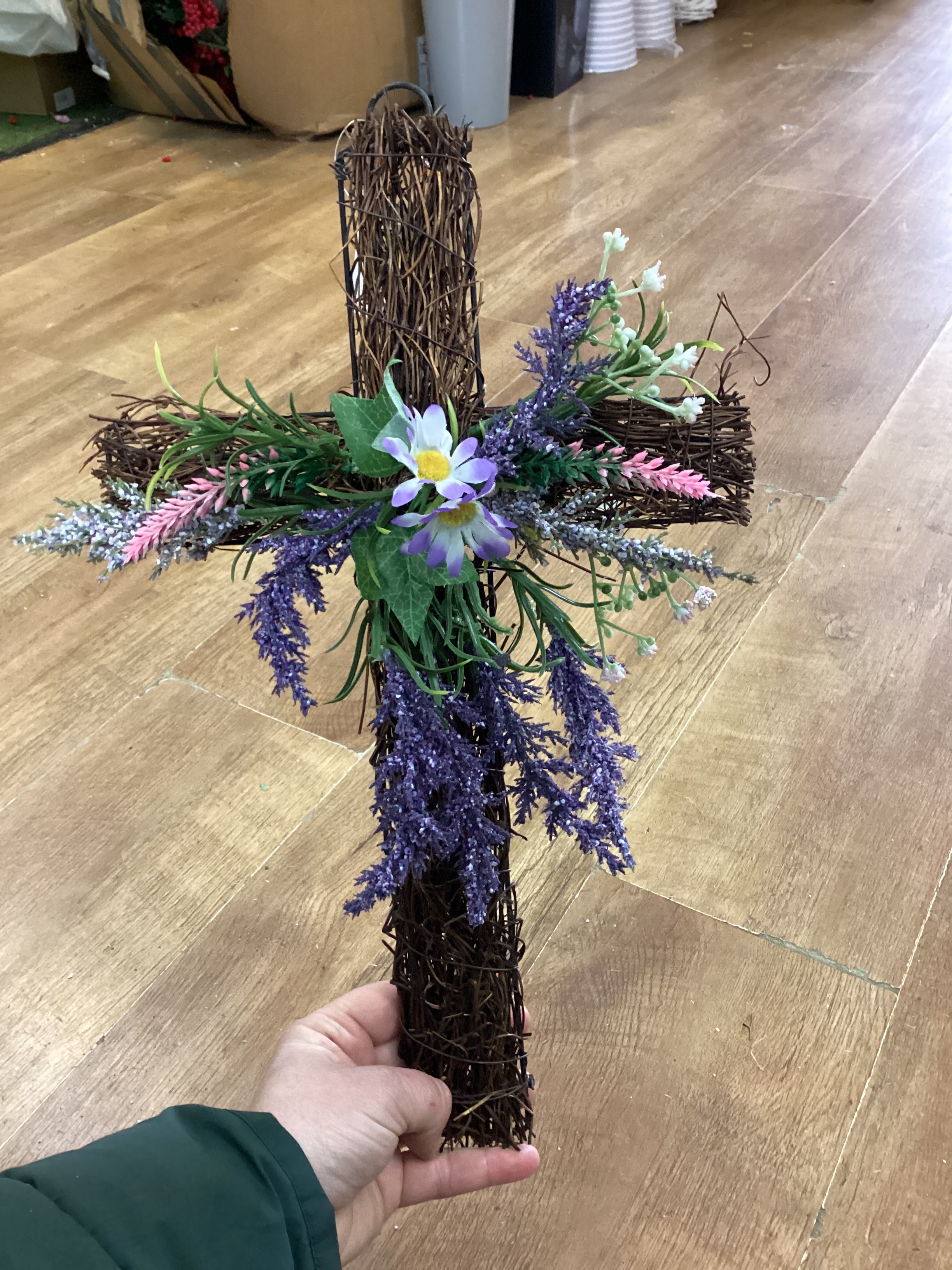 Grapevine cross with lavender and foliage