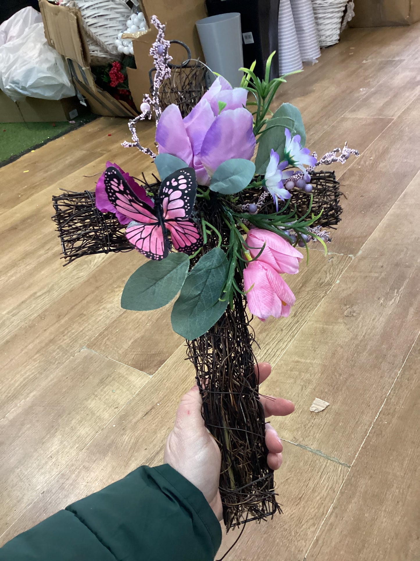 Grapevine cross with Tulips and butterfly
