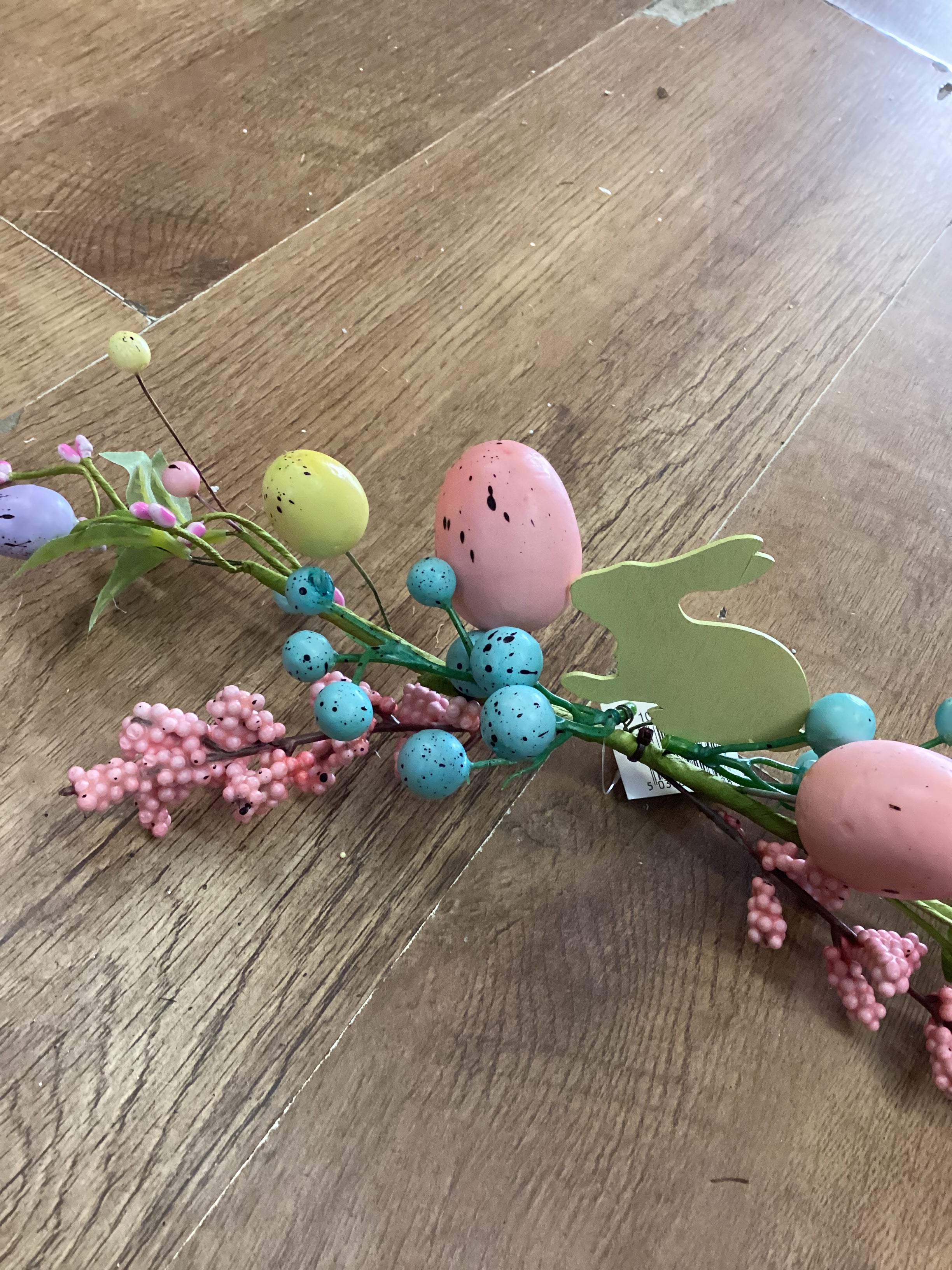 Small wooden Rabbit and egg Easter swag