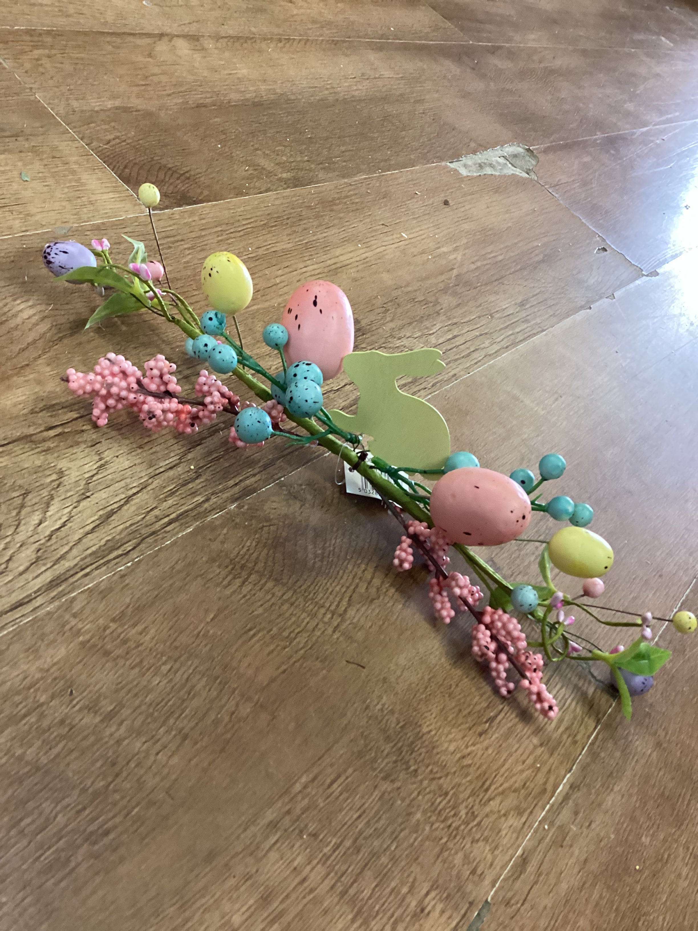 Small wooden Rabbit and egg Easter swag