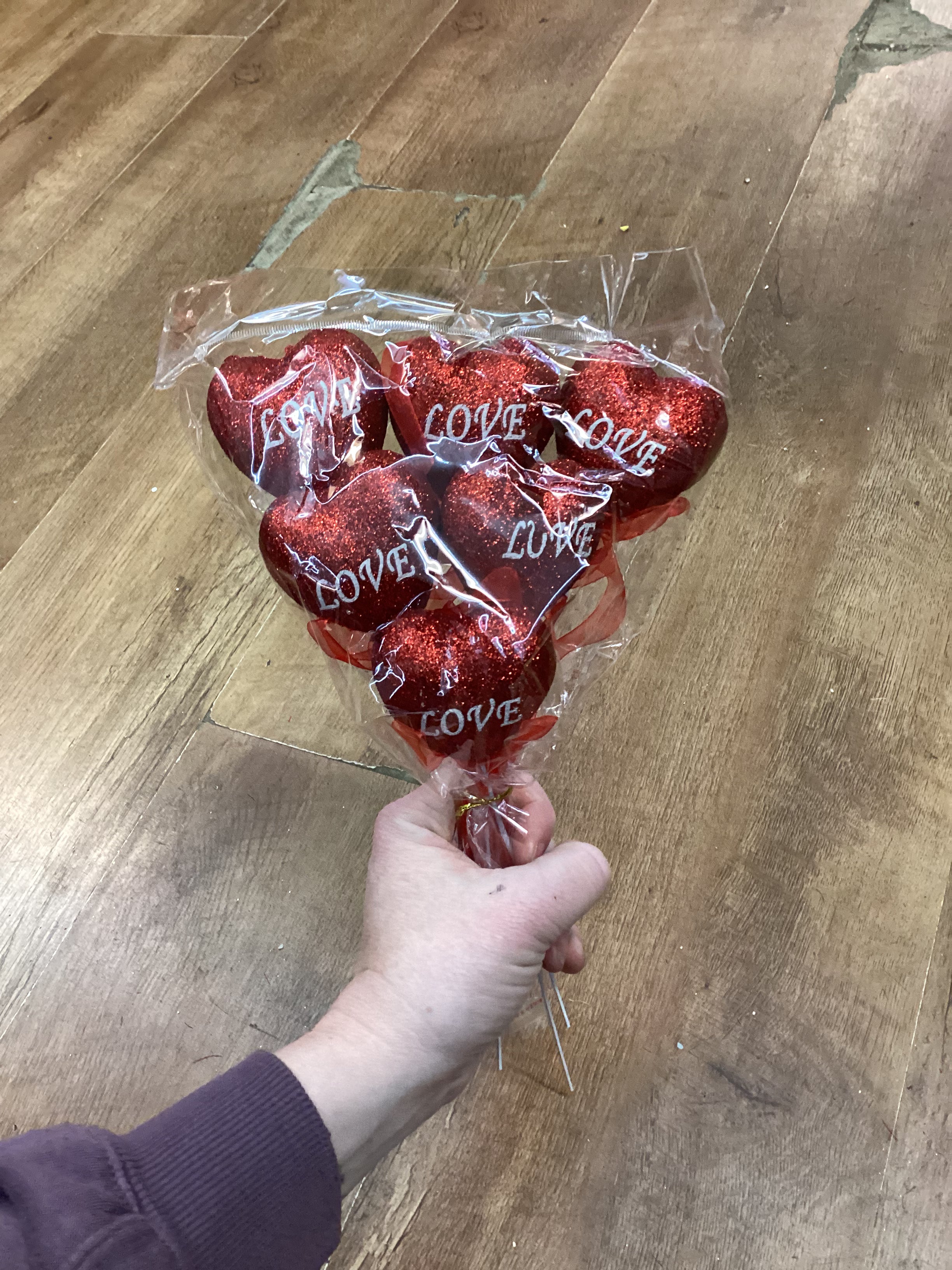 Pack of 6 glittered love heart picks