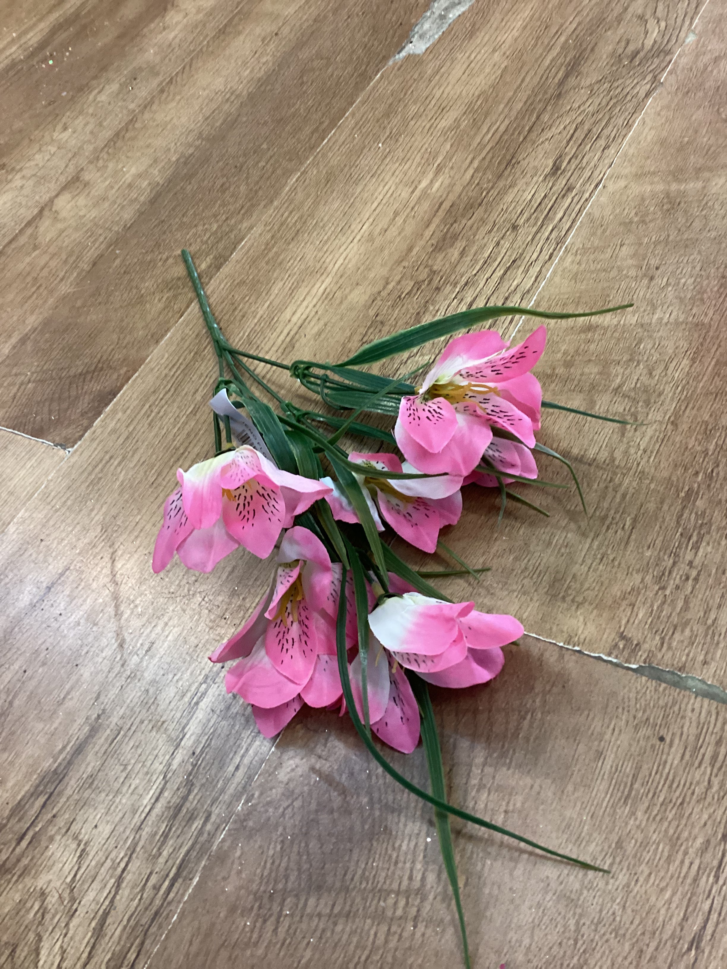 Alstroemeria bunch - 6 colours available